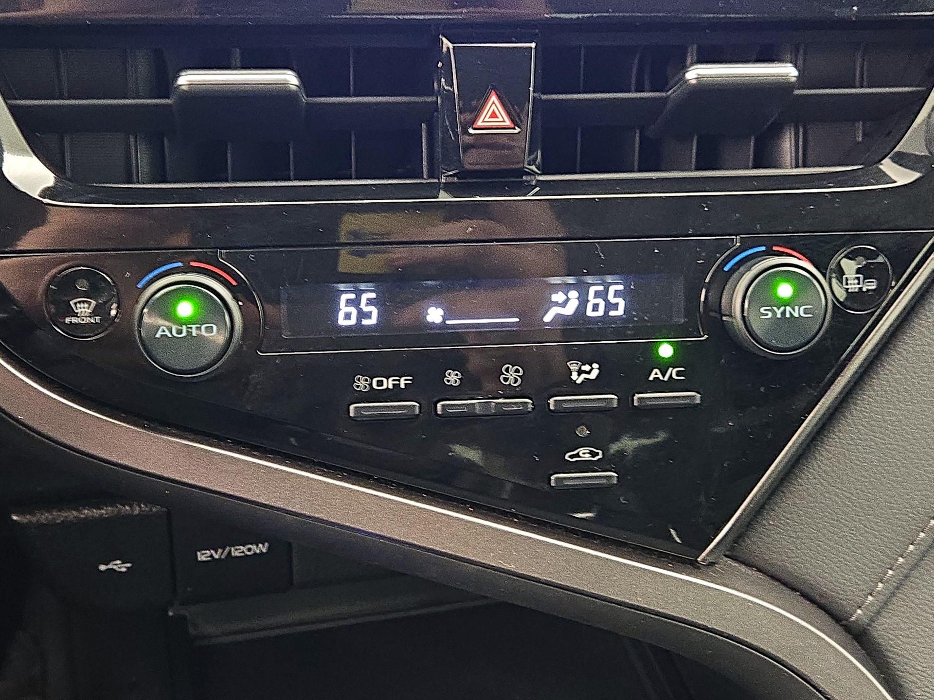 Thumbnail: 2024 Toyota Camry - 16