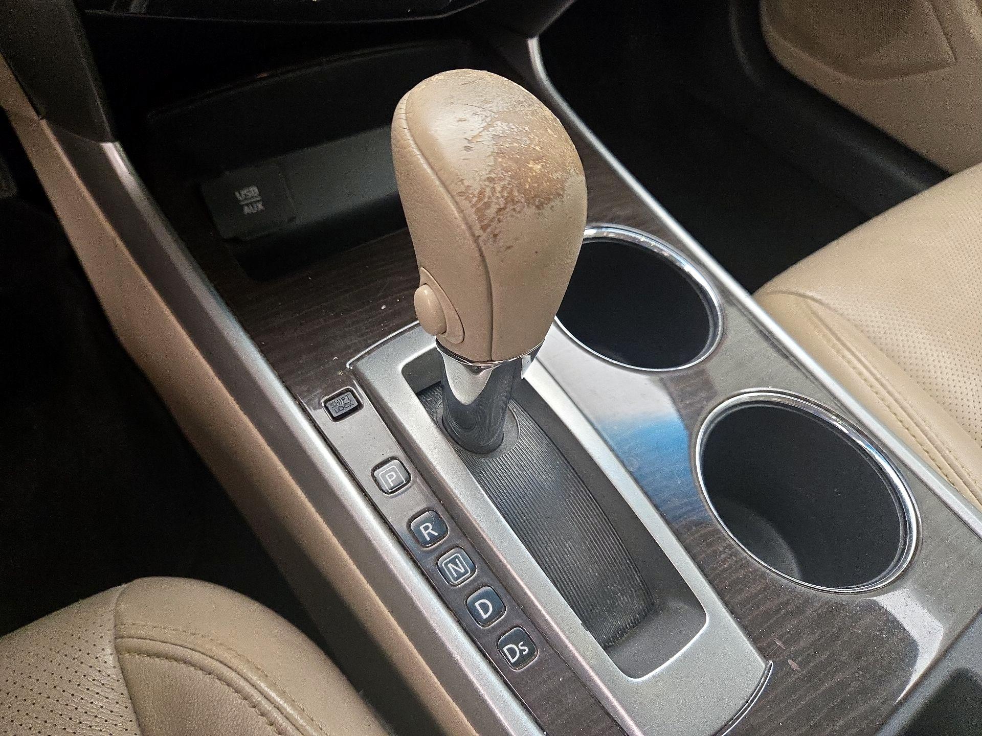 Thumbnail: 2015 Nissan Altima - 18