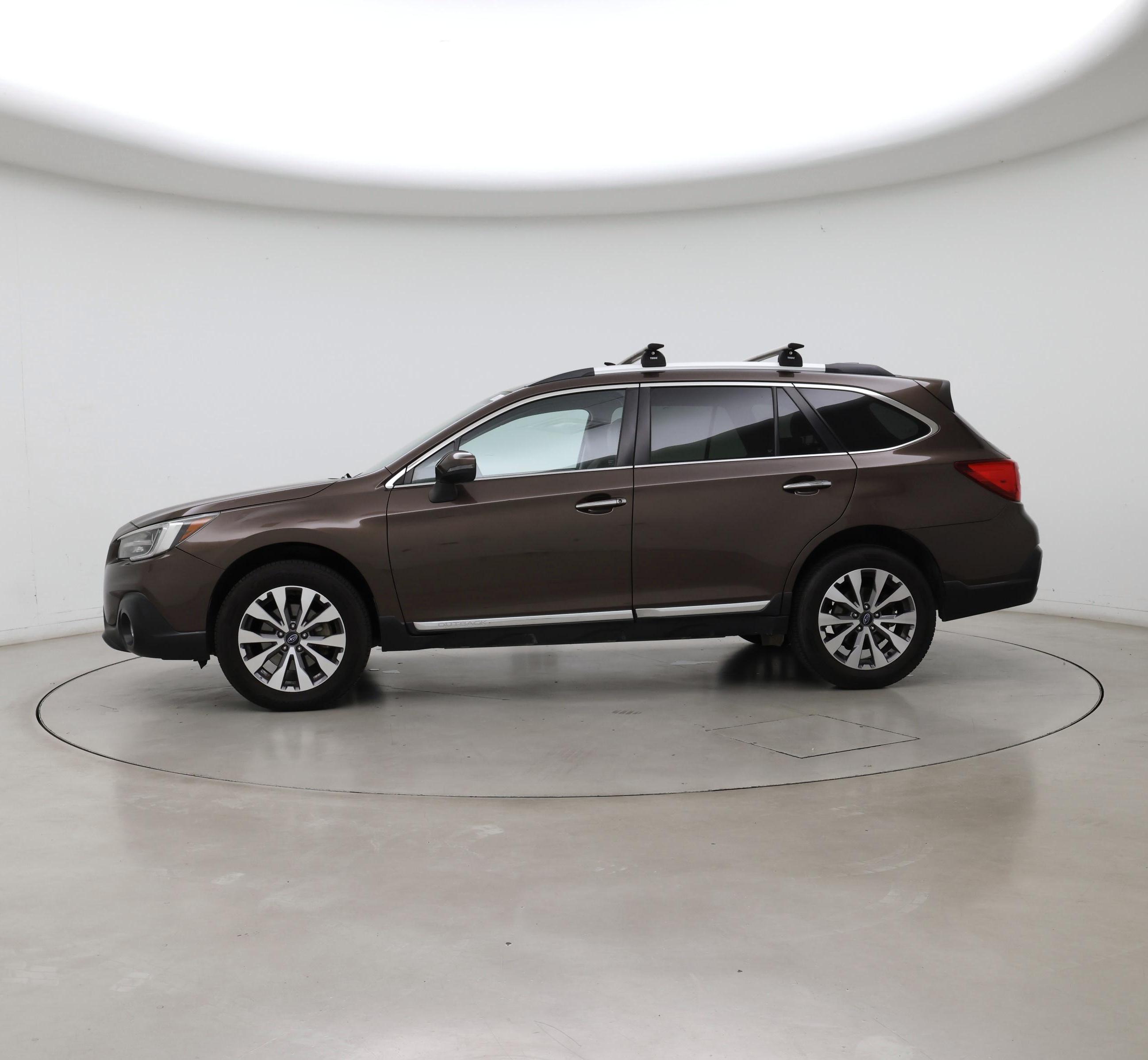 Thumbnail: 2019 Subaru Outback - 3