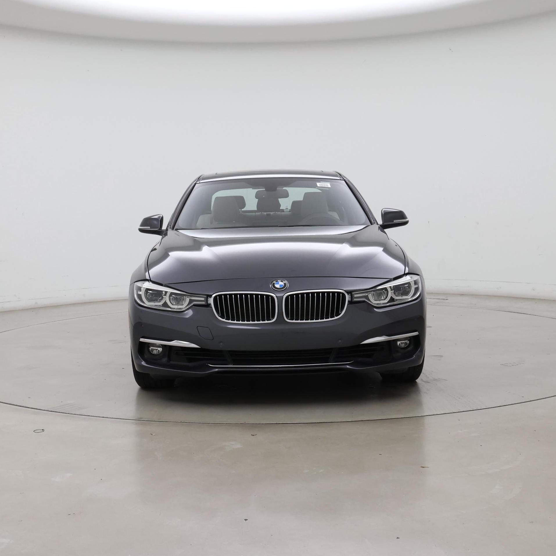 Thumbnail: 2016 BMW 3 Series - 5