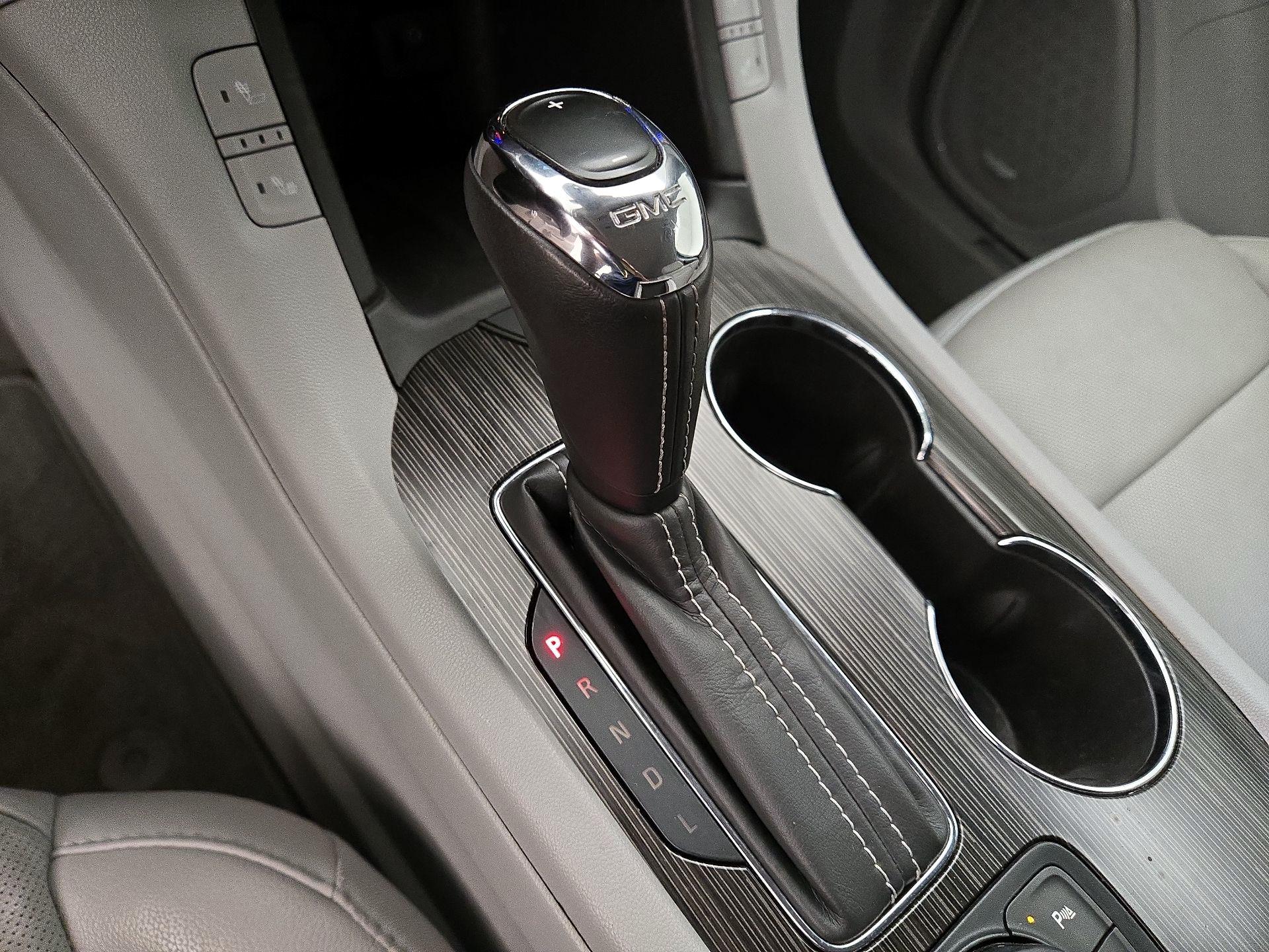 Thumbnail: 2017 GMC Acadia - 17