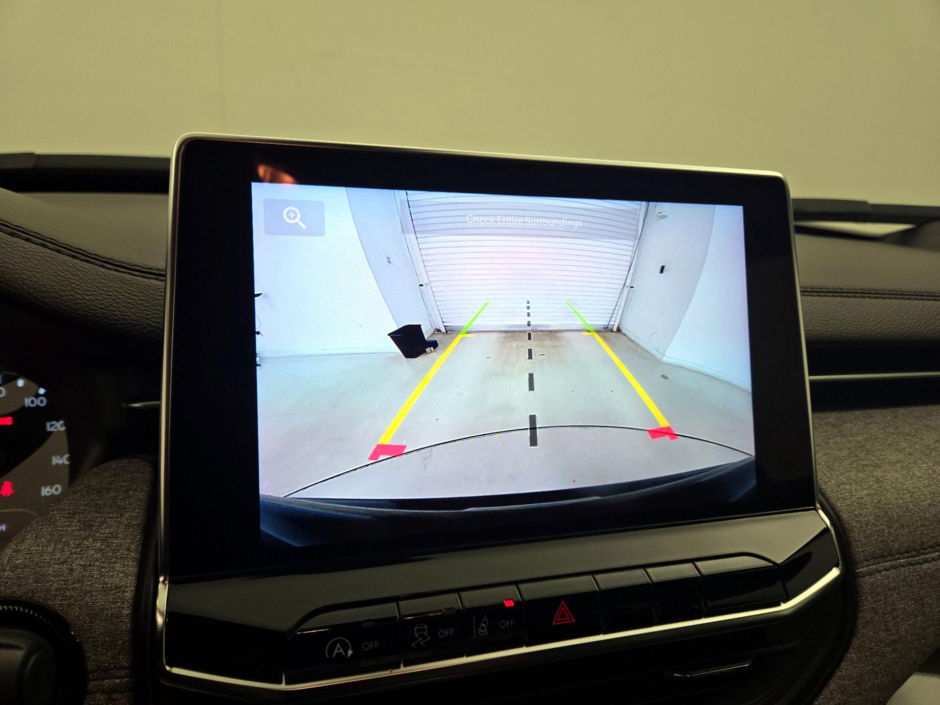 Thumbnail: 2024 Jeep Compass - 14