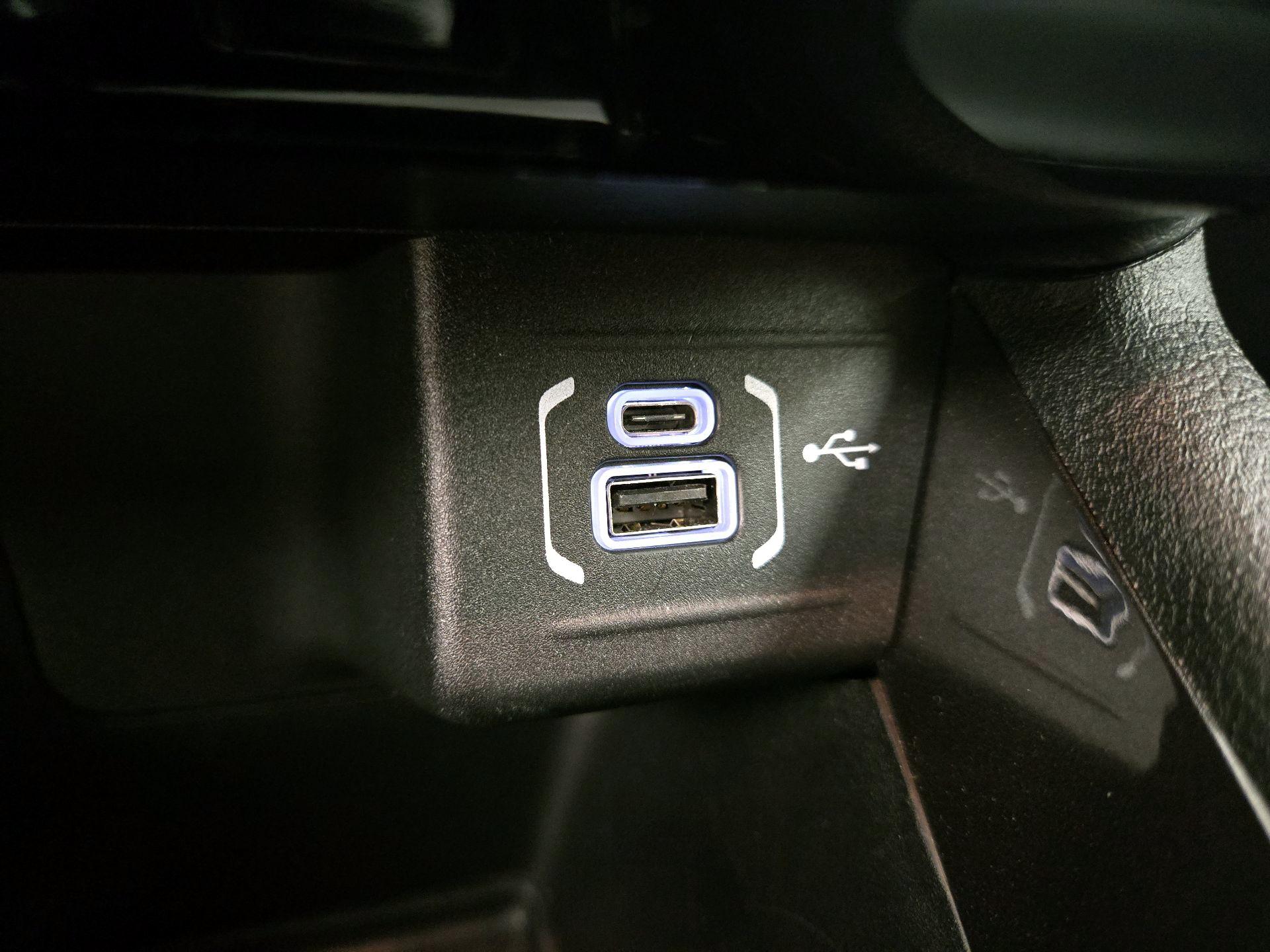 Thumbnail: 2024 Jeep Compass - 18