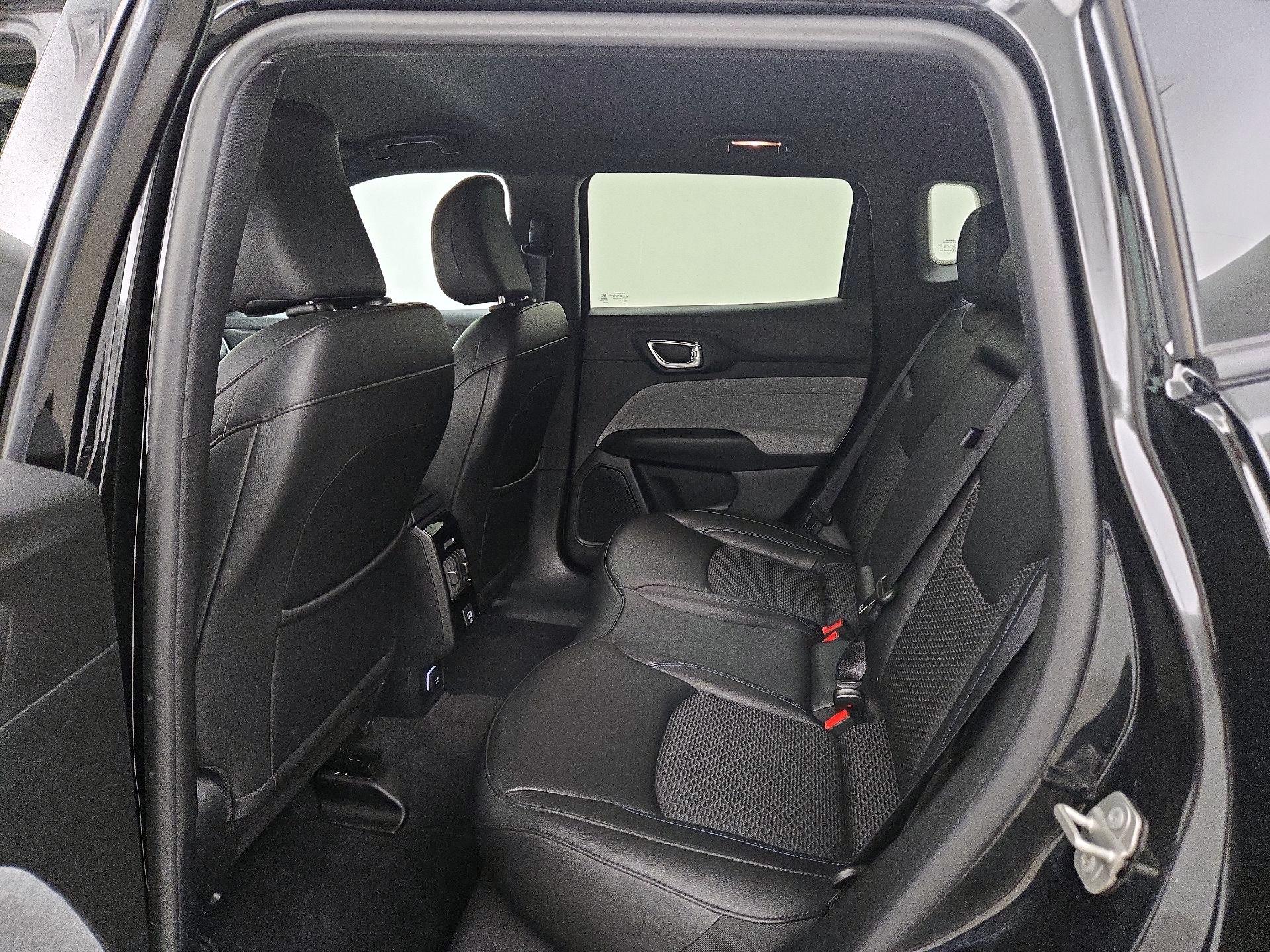 Thumbnail: 2024 Jeep Compass - 19