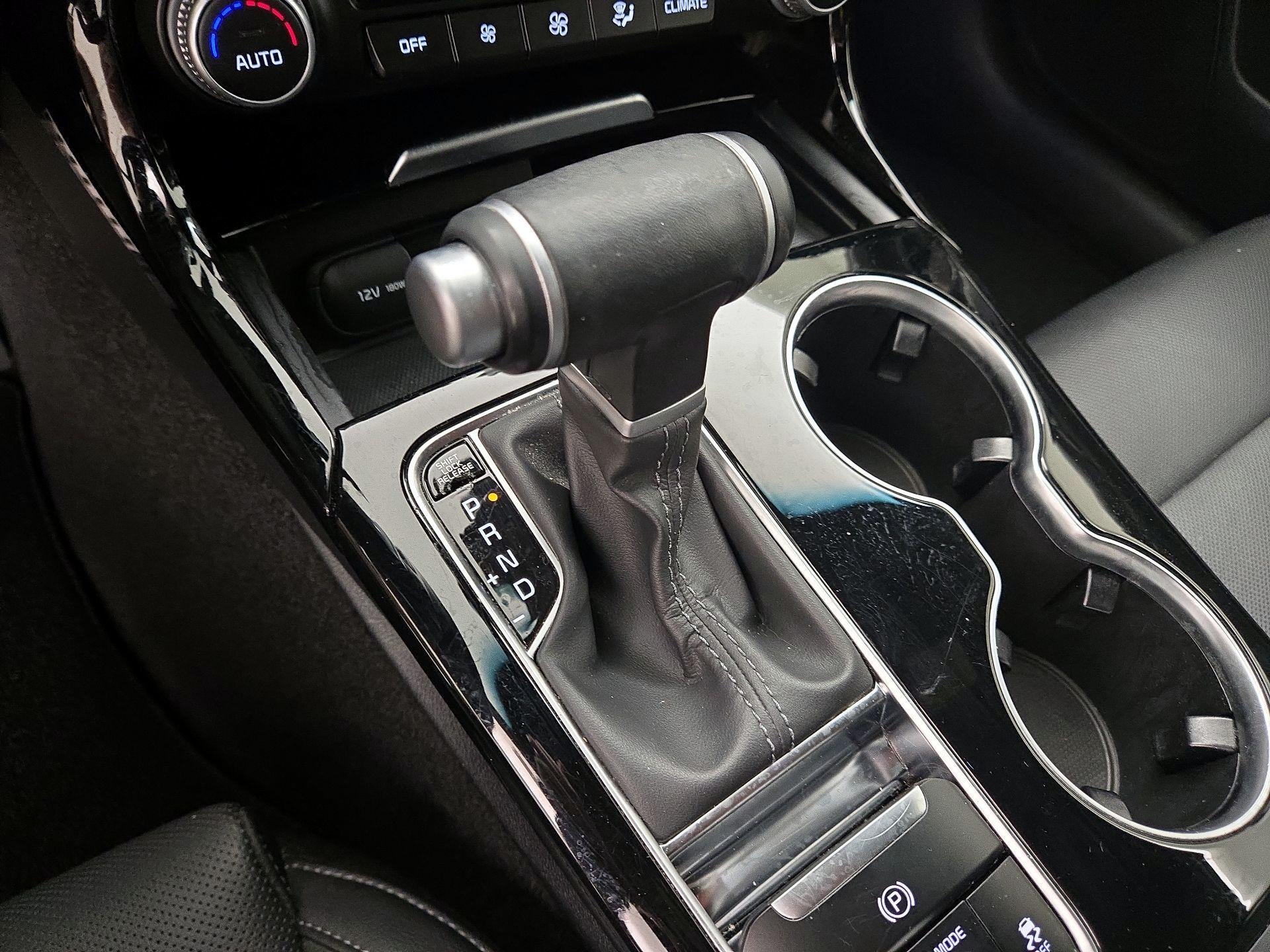 Thumbnail: 2023 Kia Stinger - 18