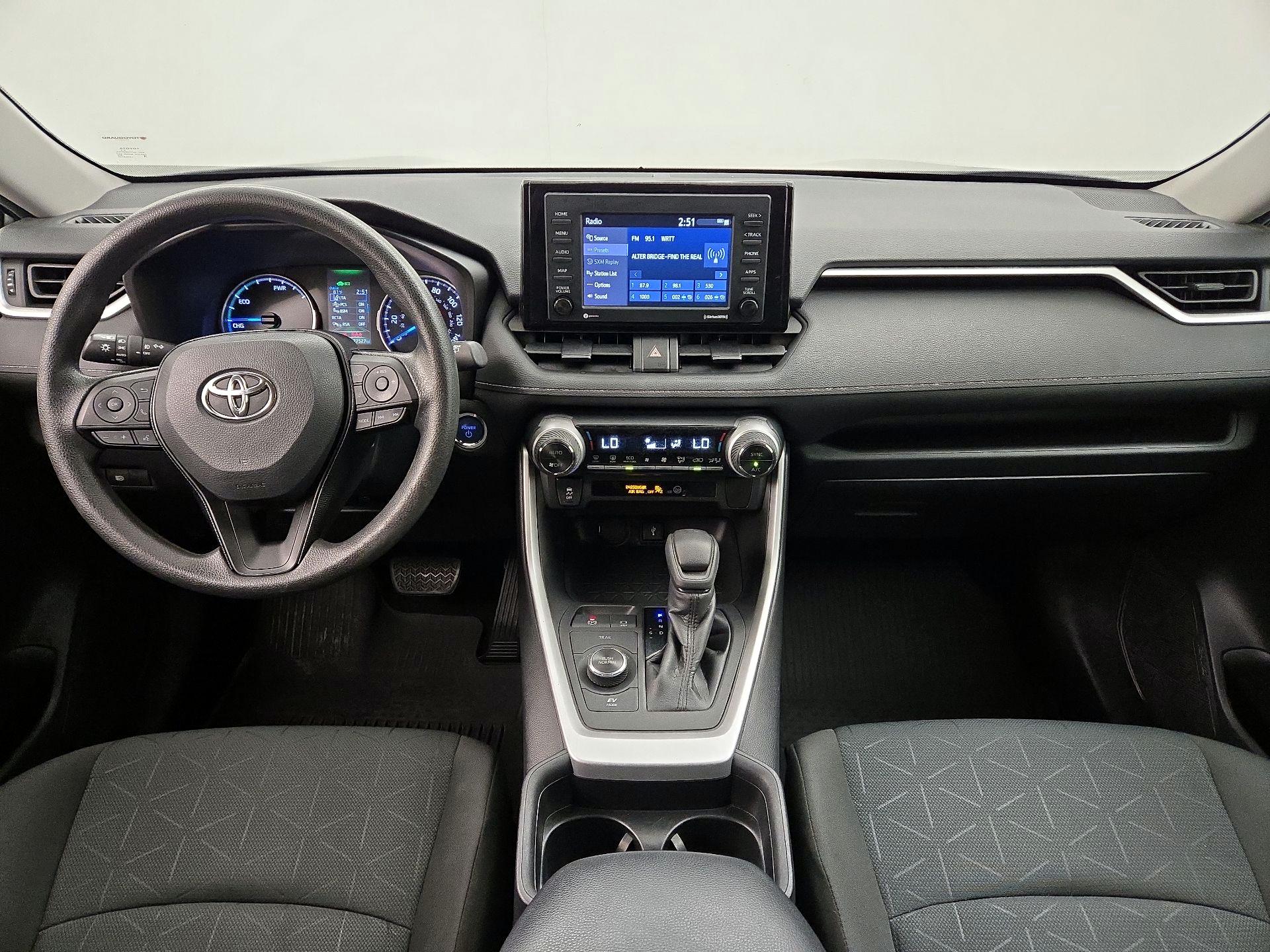 Thumbnail: 2021 Toyota RAV4 - 9