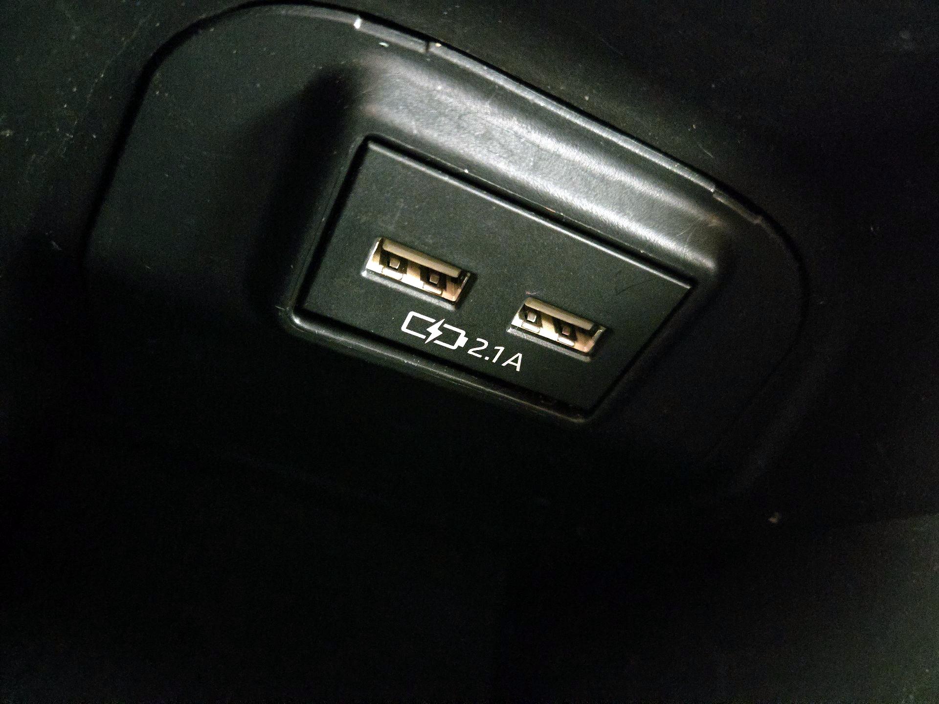 Thumbnail: 2021 Toyota RAV4 - 18