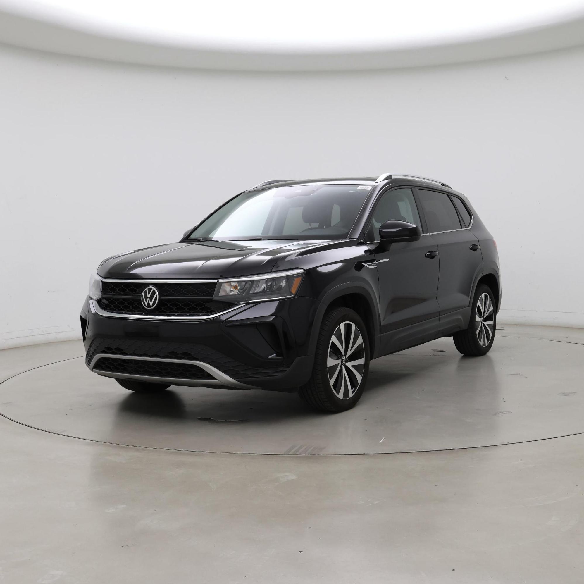 Thumbnail: 2022 Volkswagen Taos - 4