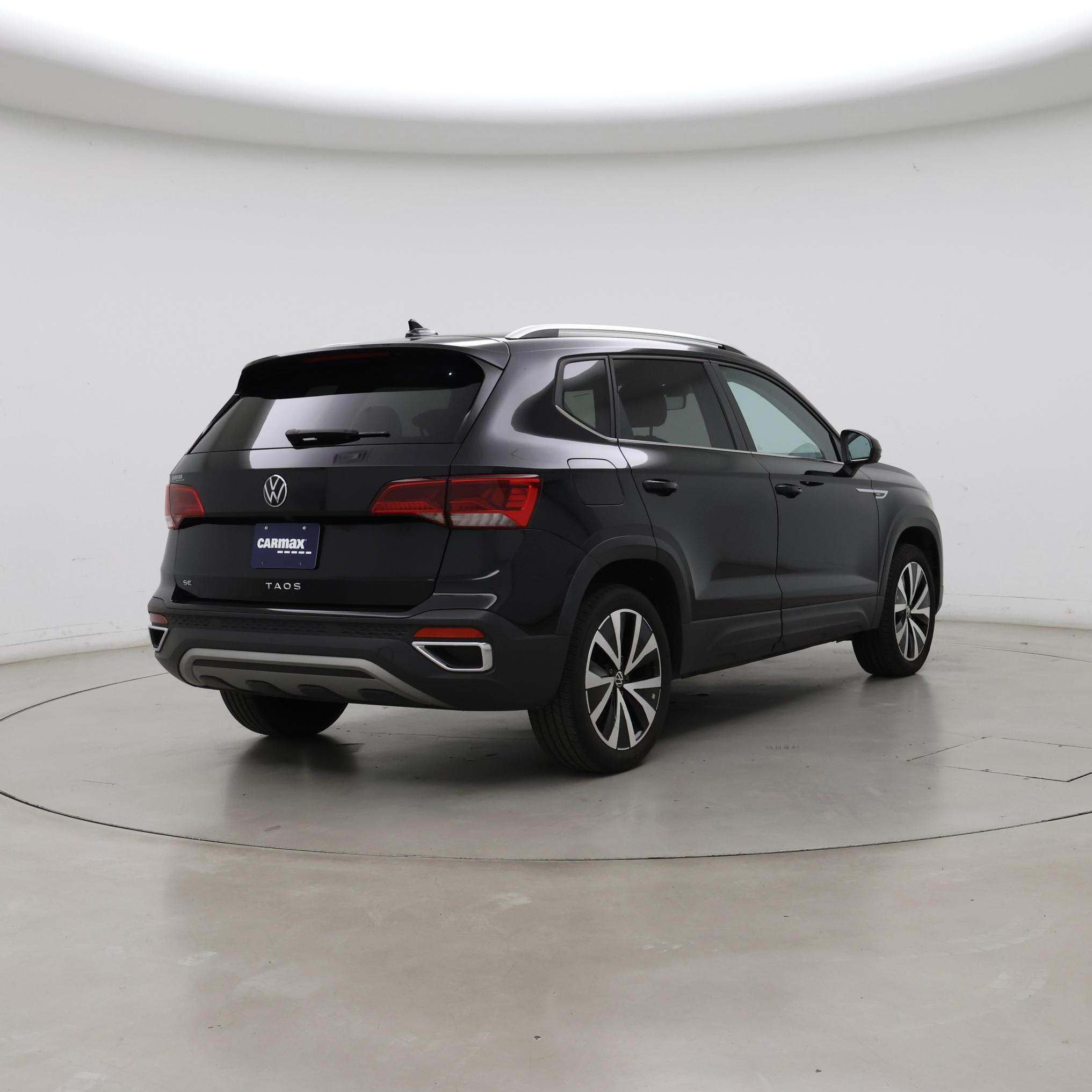 Thumbnail: 2022 Volkswagen Taos - 8