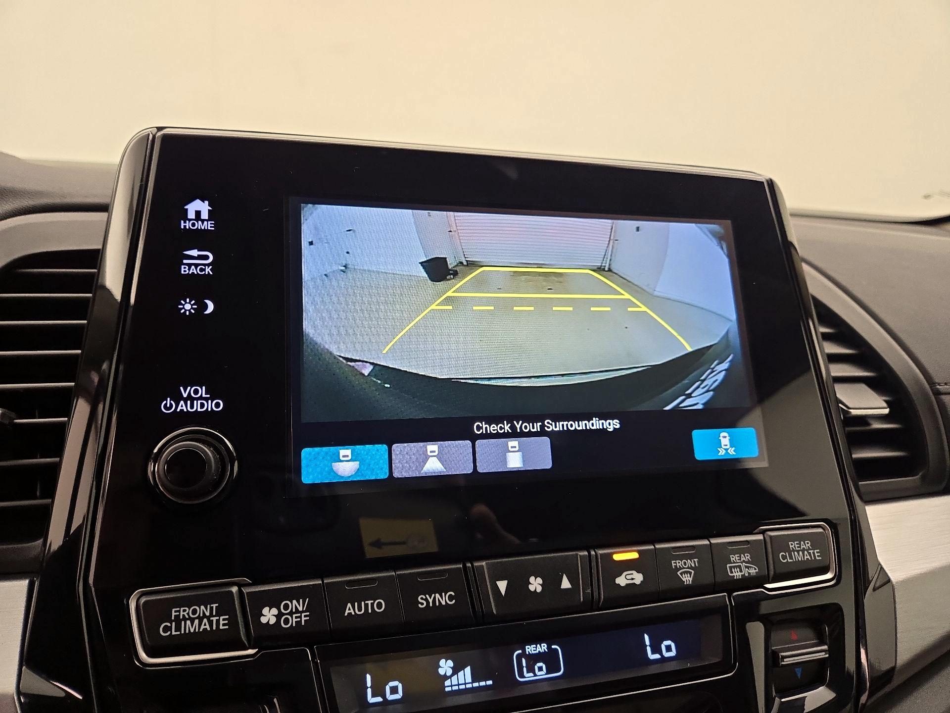 Thumbnail: 2019 Honda Odyssey - 14