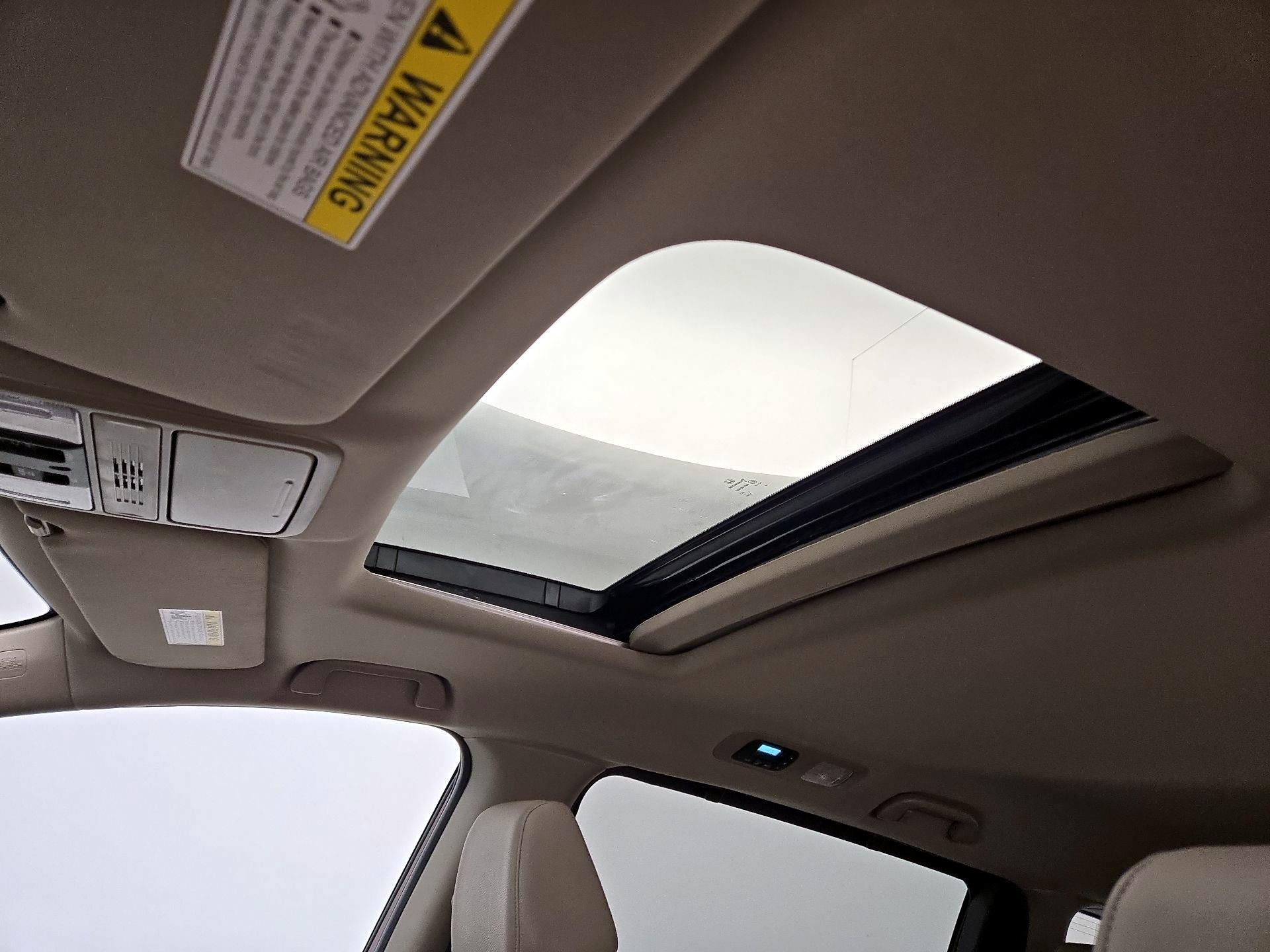 Thumbnail: 2019 Honda Odyssey - 19