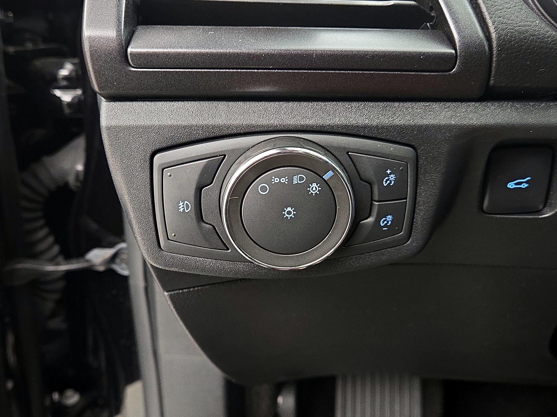 Thumbnail: 2020 Ford Fusion - 13