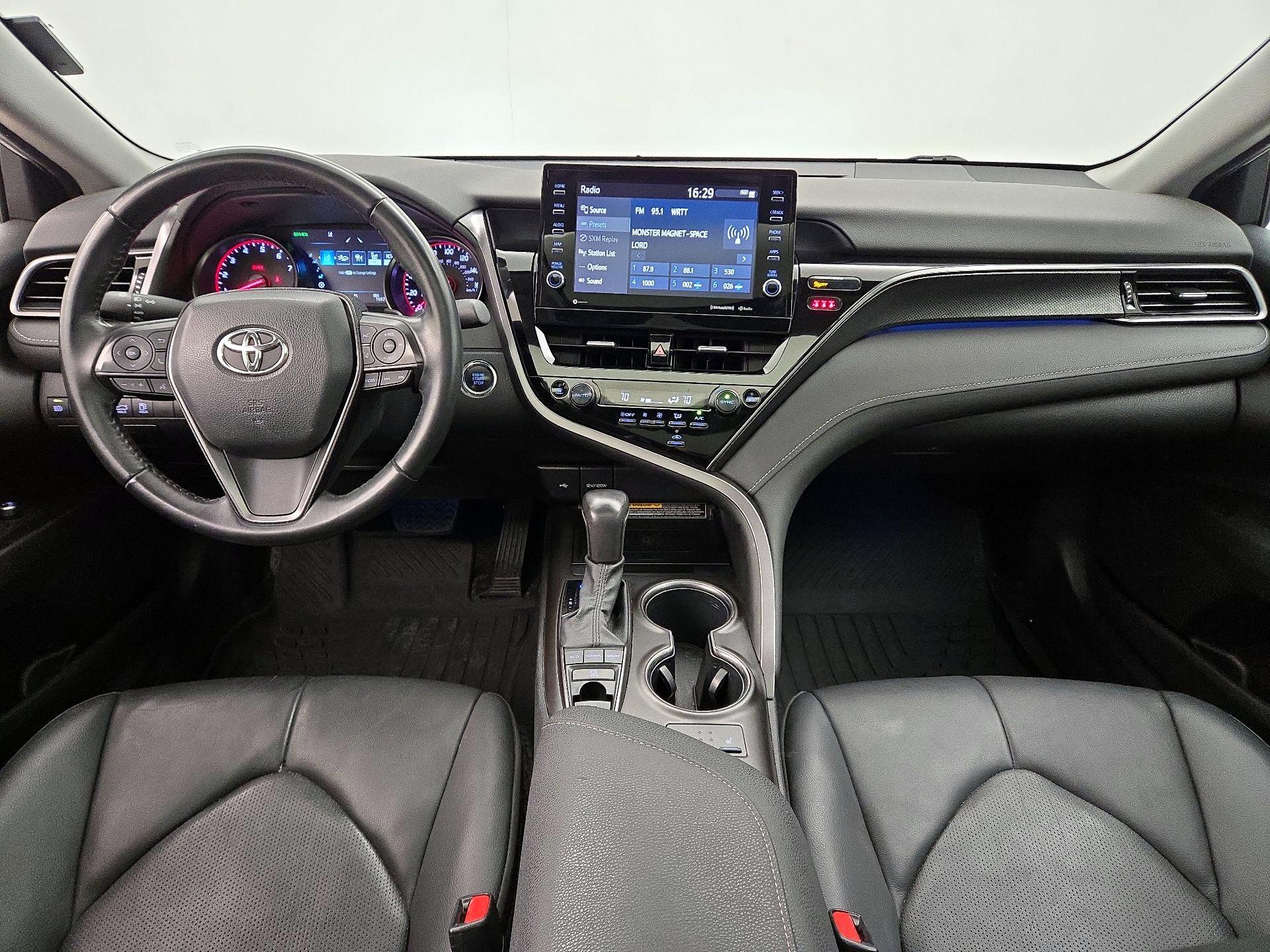 Thumbnail: 2021 Toyota Camry - 9