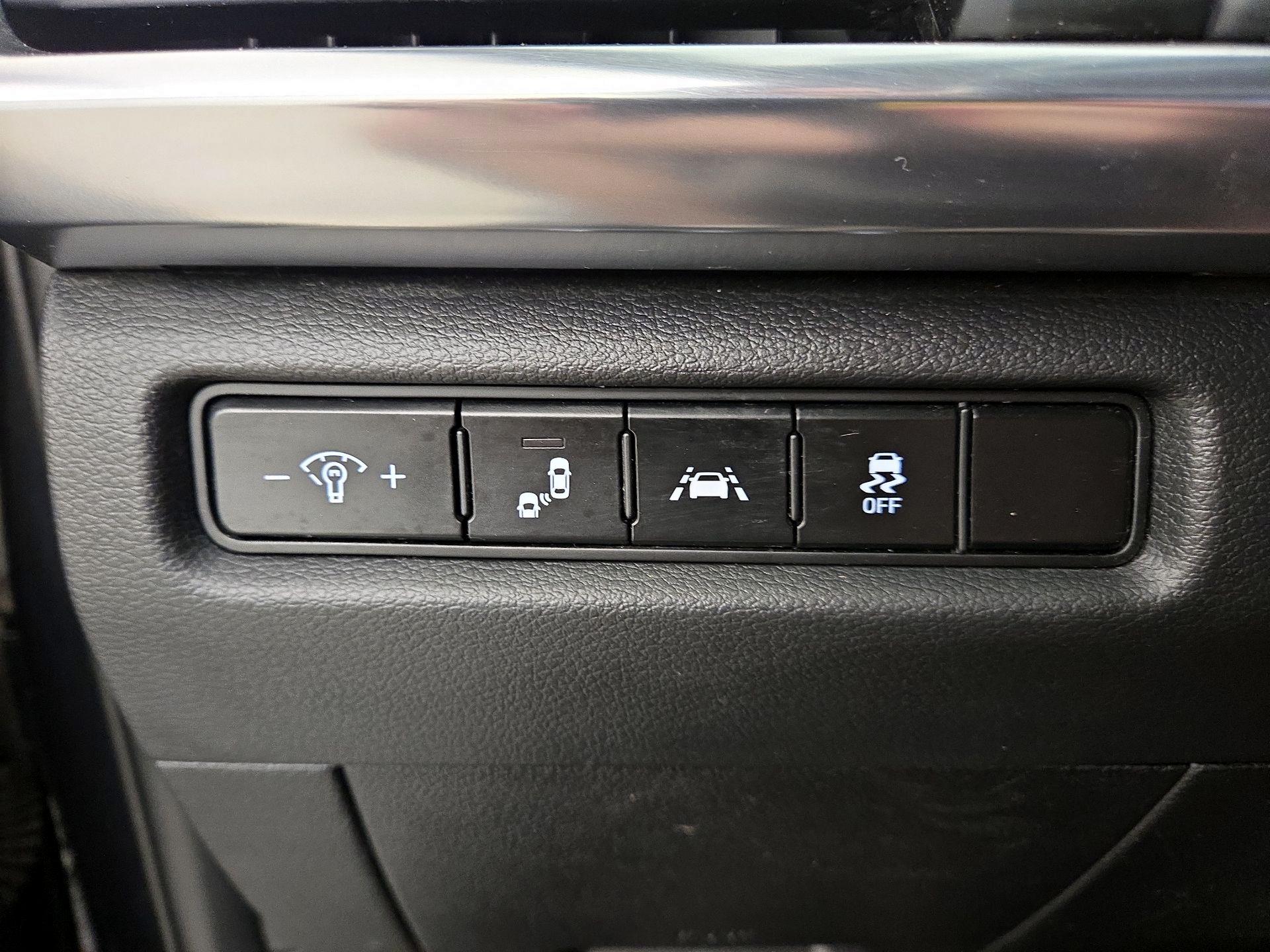 Thumbnail: 2022 Kia Telluride - 13