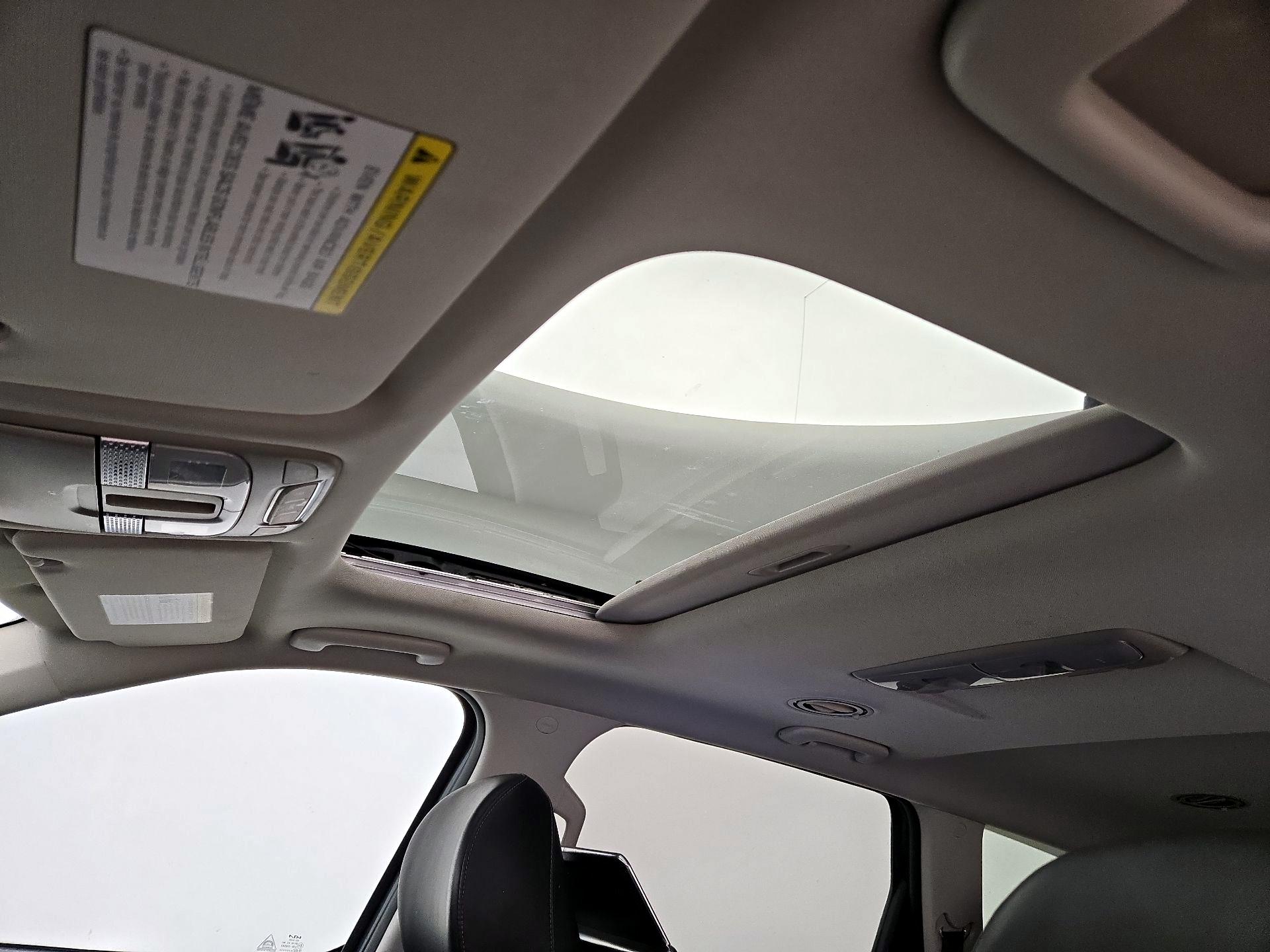 Thumbnail: 2022 Kia Telluride - 20