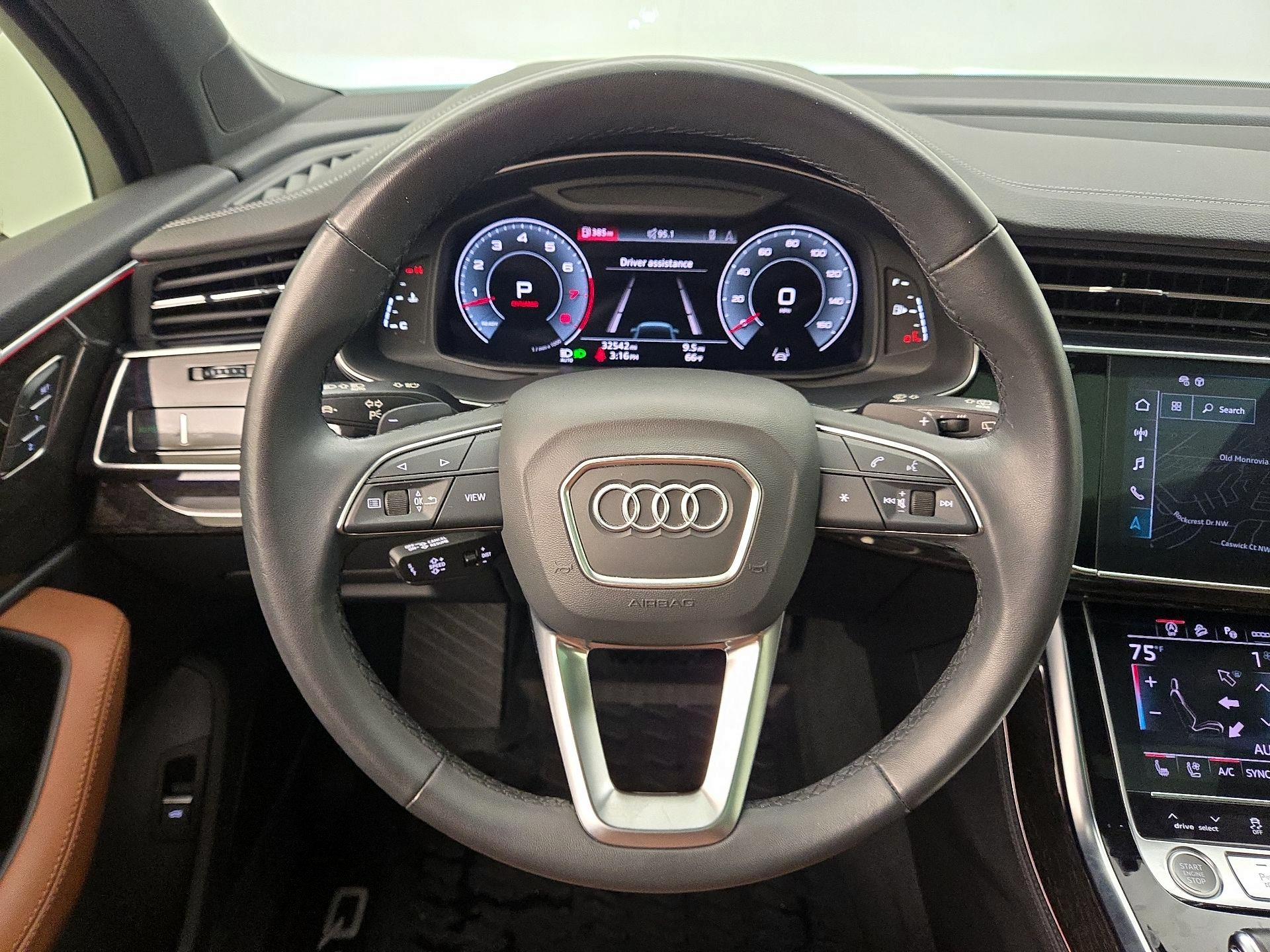 Thumbnail: 2023 Audi Q7 - 10