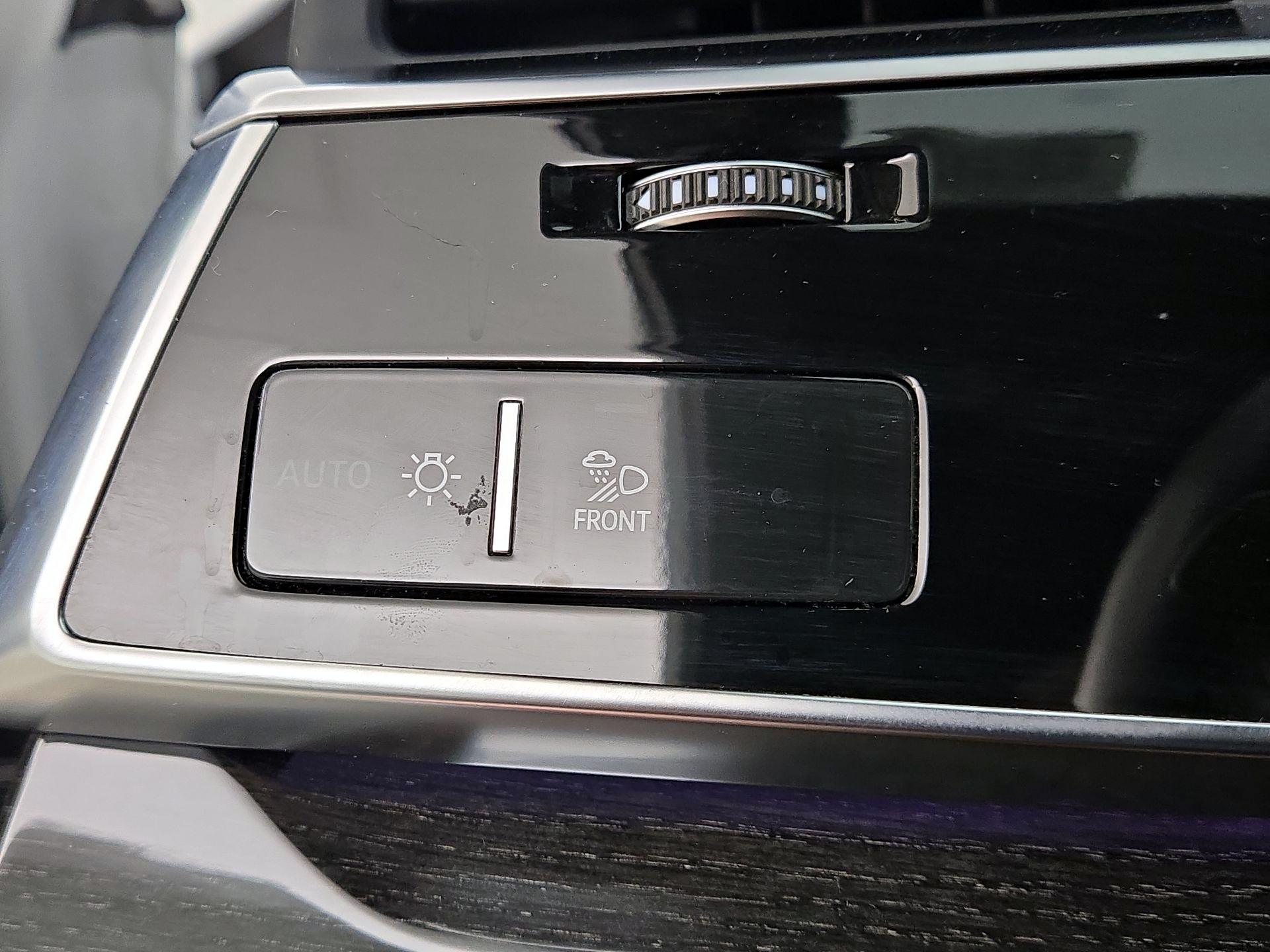 Thumbnail: 2023 Audi Q7 - 13