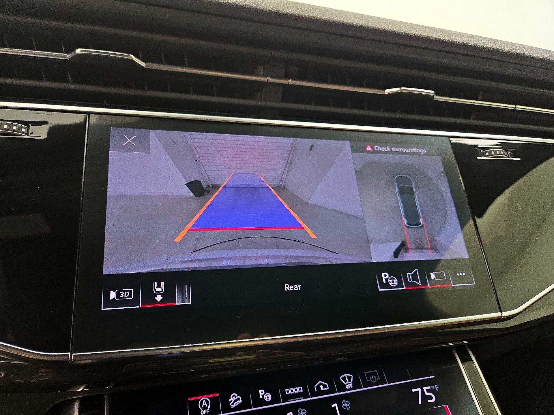 Thumbnail: 2023 Audi Q7 - 15