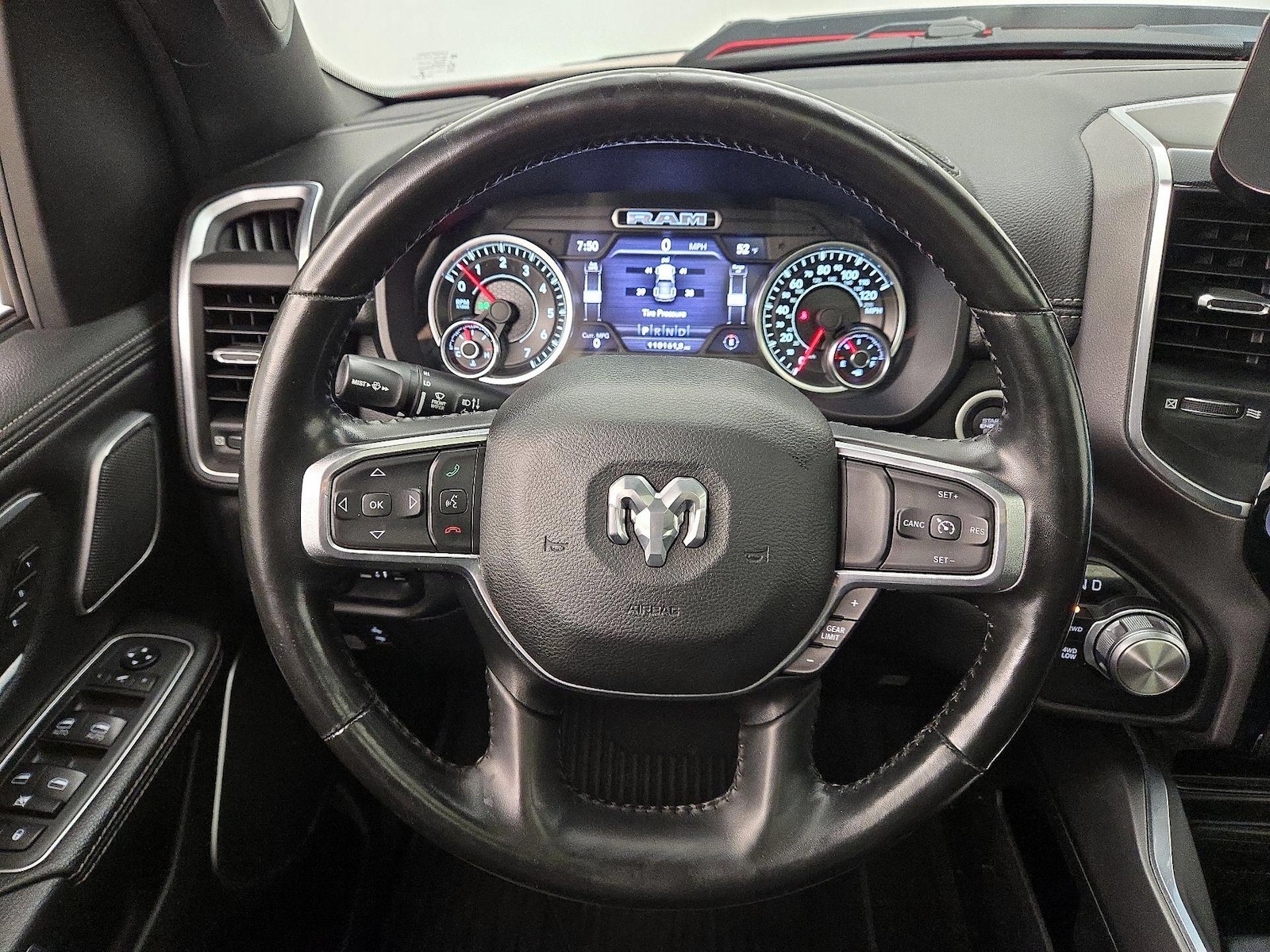 2021 RAM Ram 1500 Pickup Laramie - Photo 11