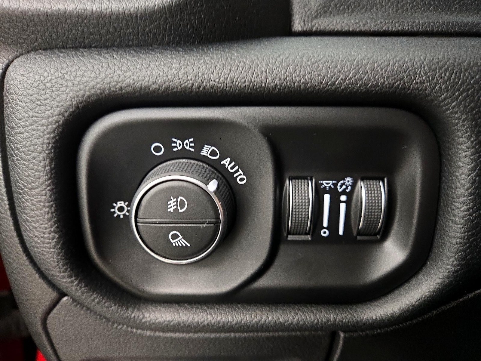 2021 RAM Ram 1500 Pickup Laramie - Photo 14