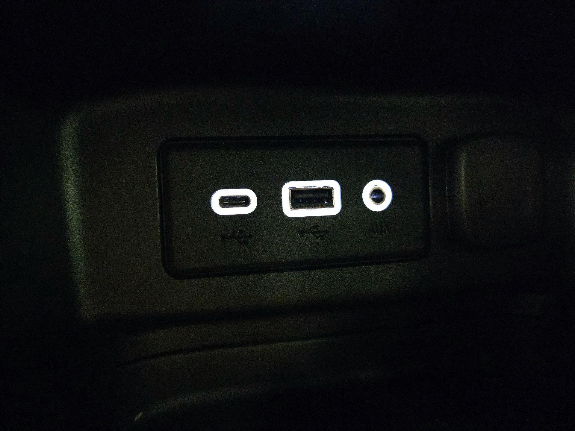 Thumbnail: 2023 Chevrolet Equinox - 18