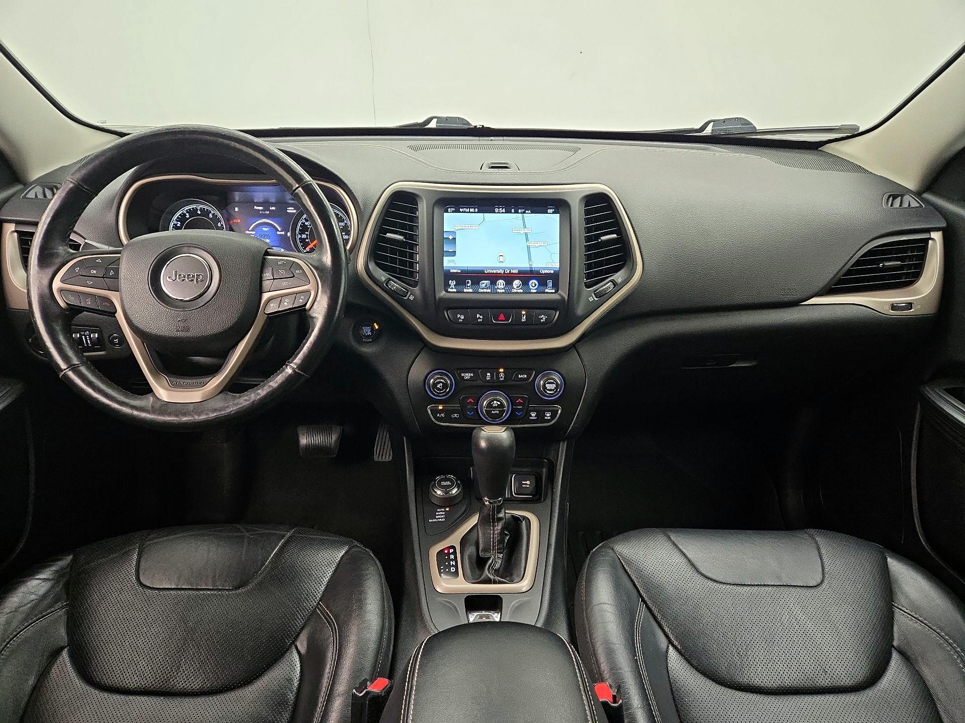 Thumbnail: 2015 Jeep Cherokee - 9