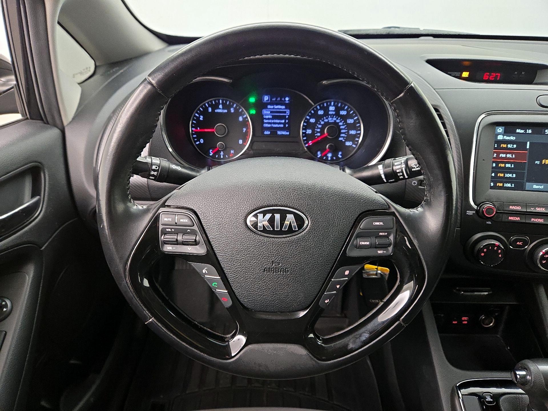 Thumbnail: 2018 Kia Forte - 10