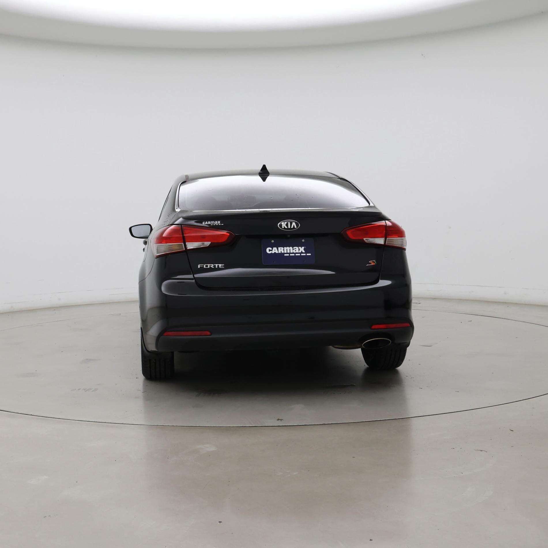 Thumbnail: 2018 Kia Forte - 6