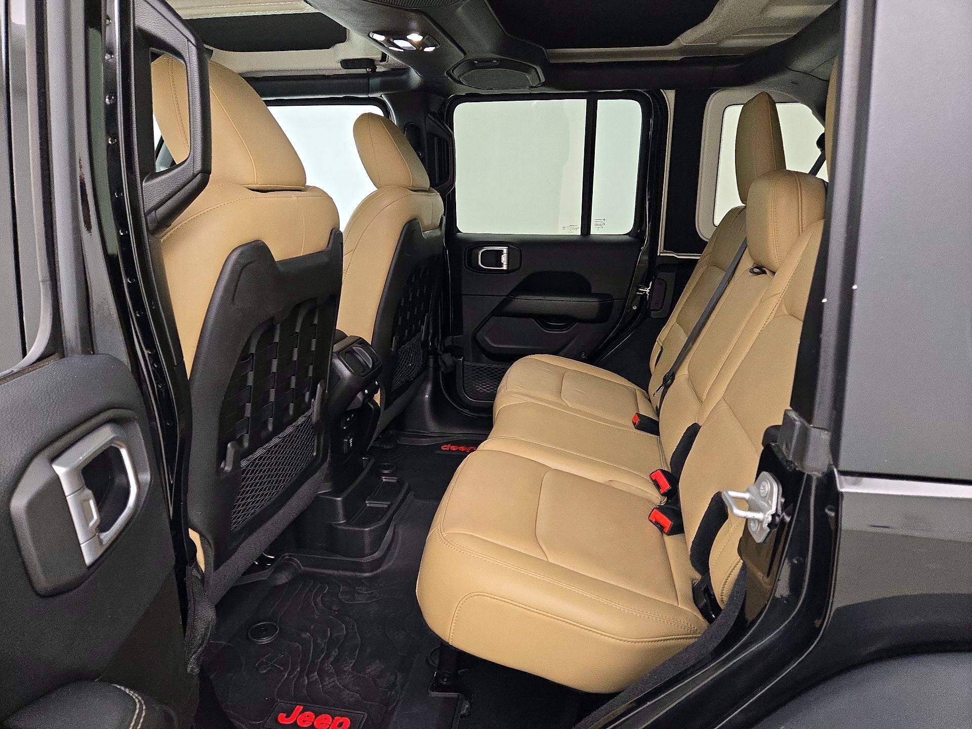 Thumbnail: 2019 Jeep Wrangler - 20