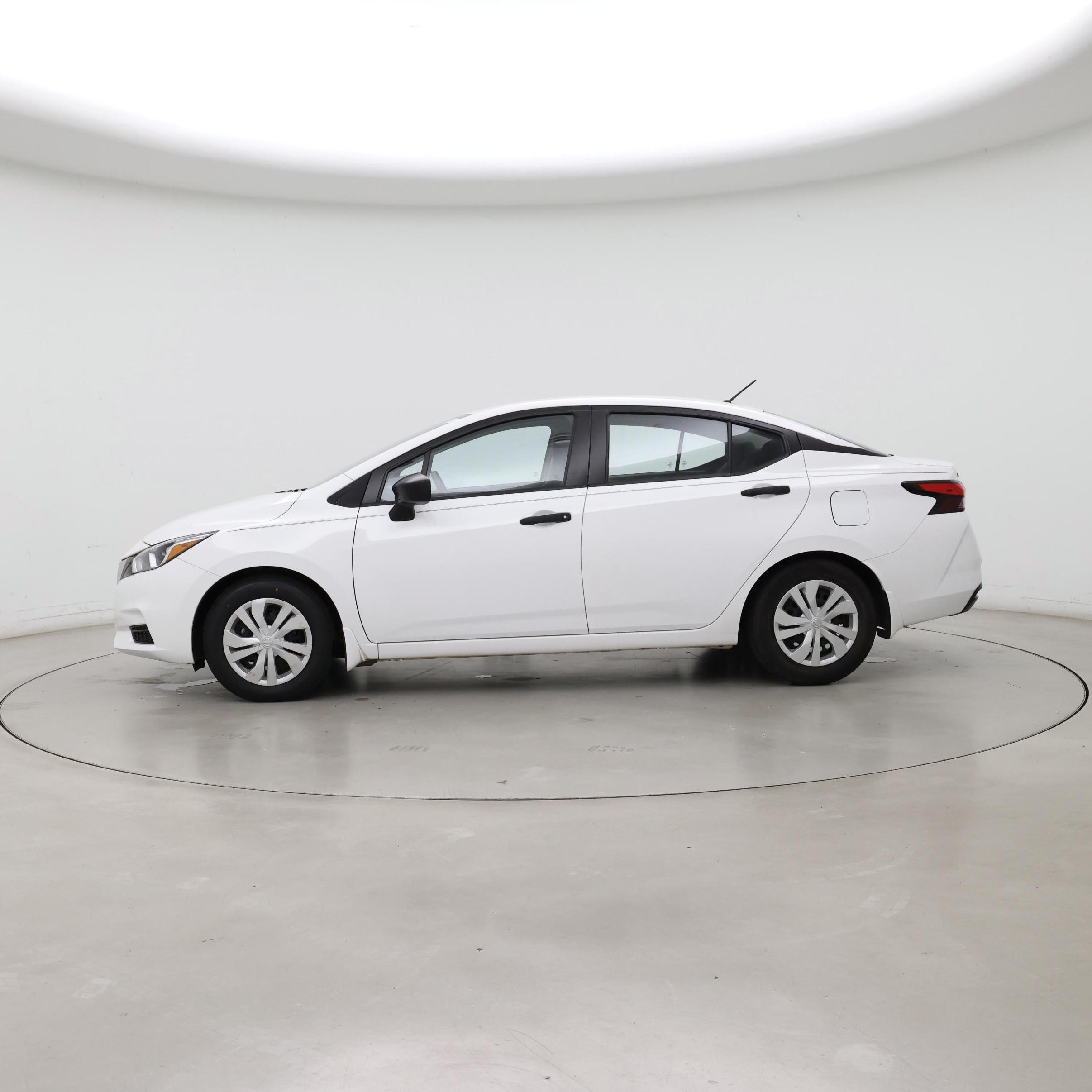 Thumbnail: 2021 Nissan Versa - 3