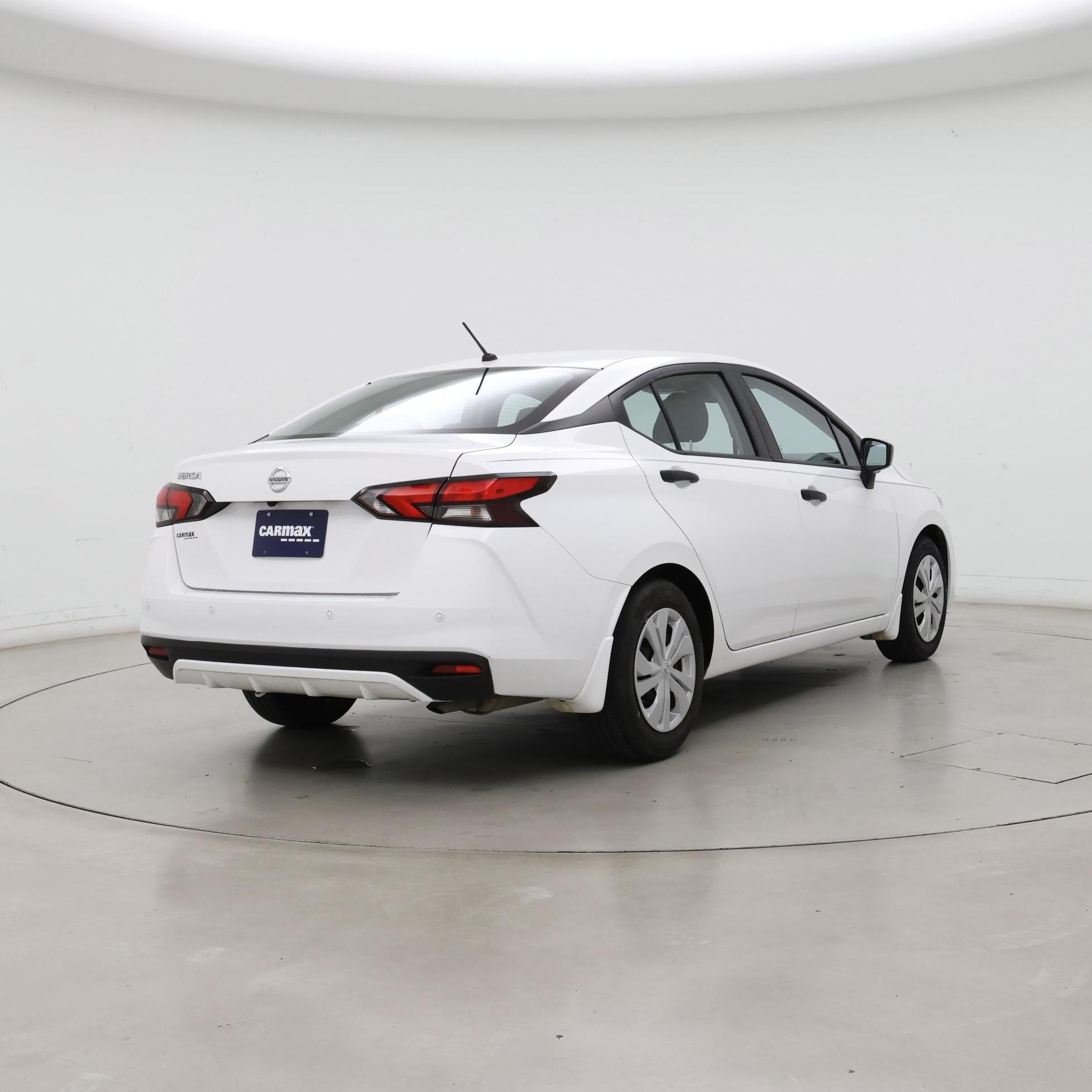 Thumbnail: 2021 Nissan Versa - 8