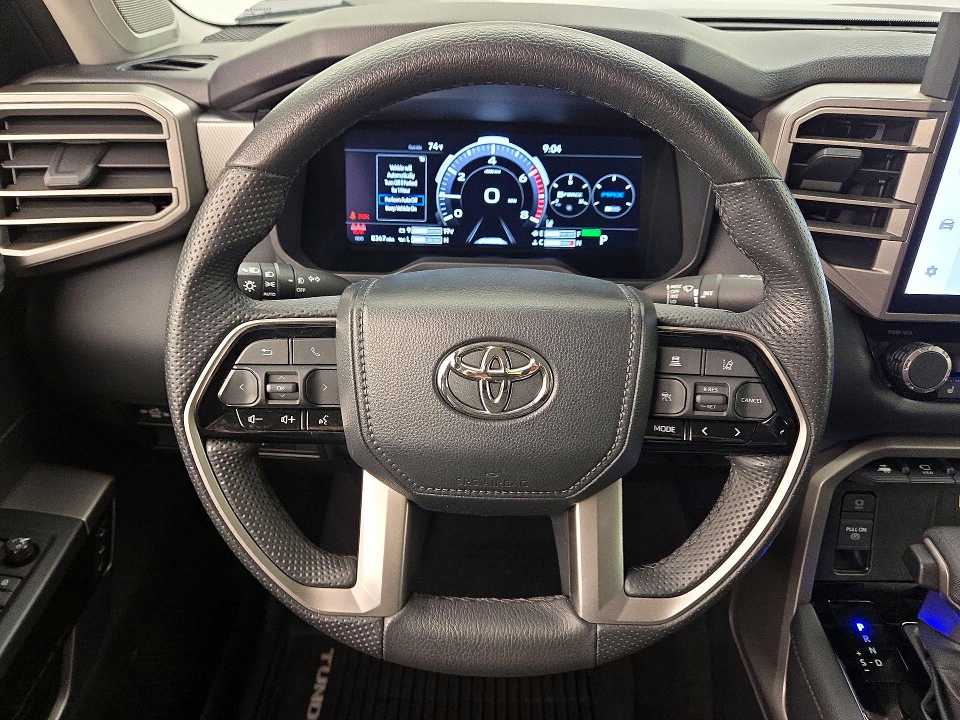 Thumbnail: 2024 Toyota Tundra - 10