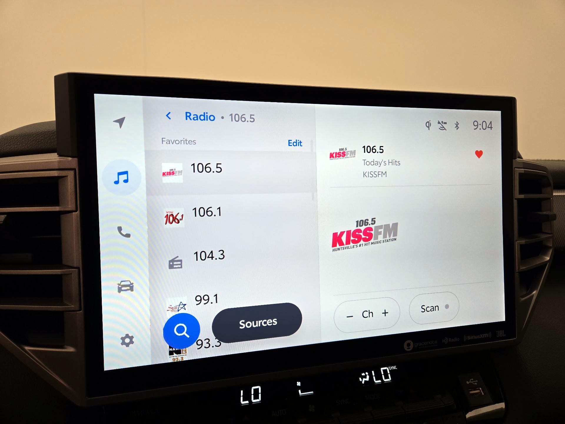 Thumbnail: 2024 Toyota Tundra - 15