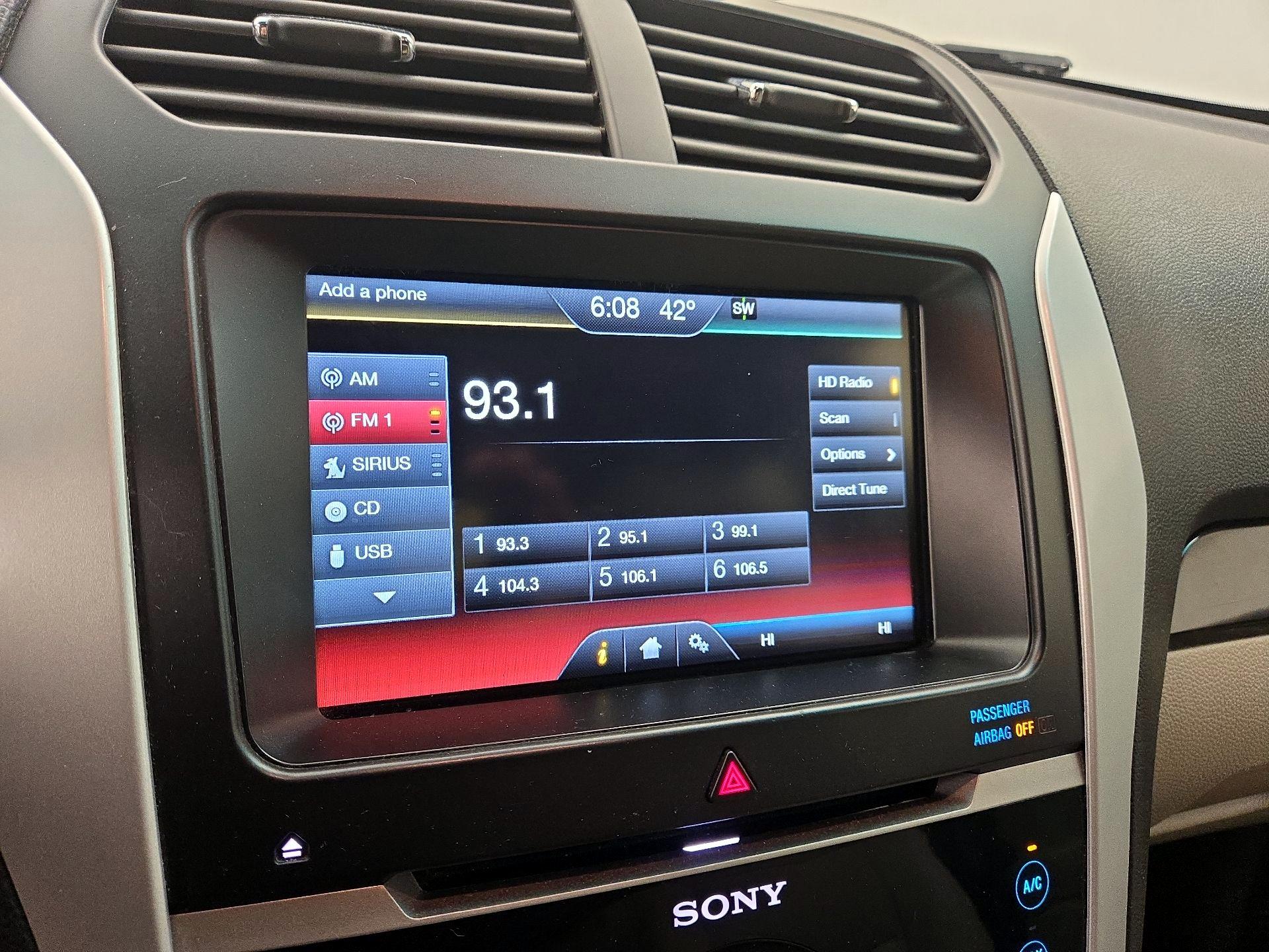 Thumbnail: 2015 Ford Explorer - 15