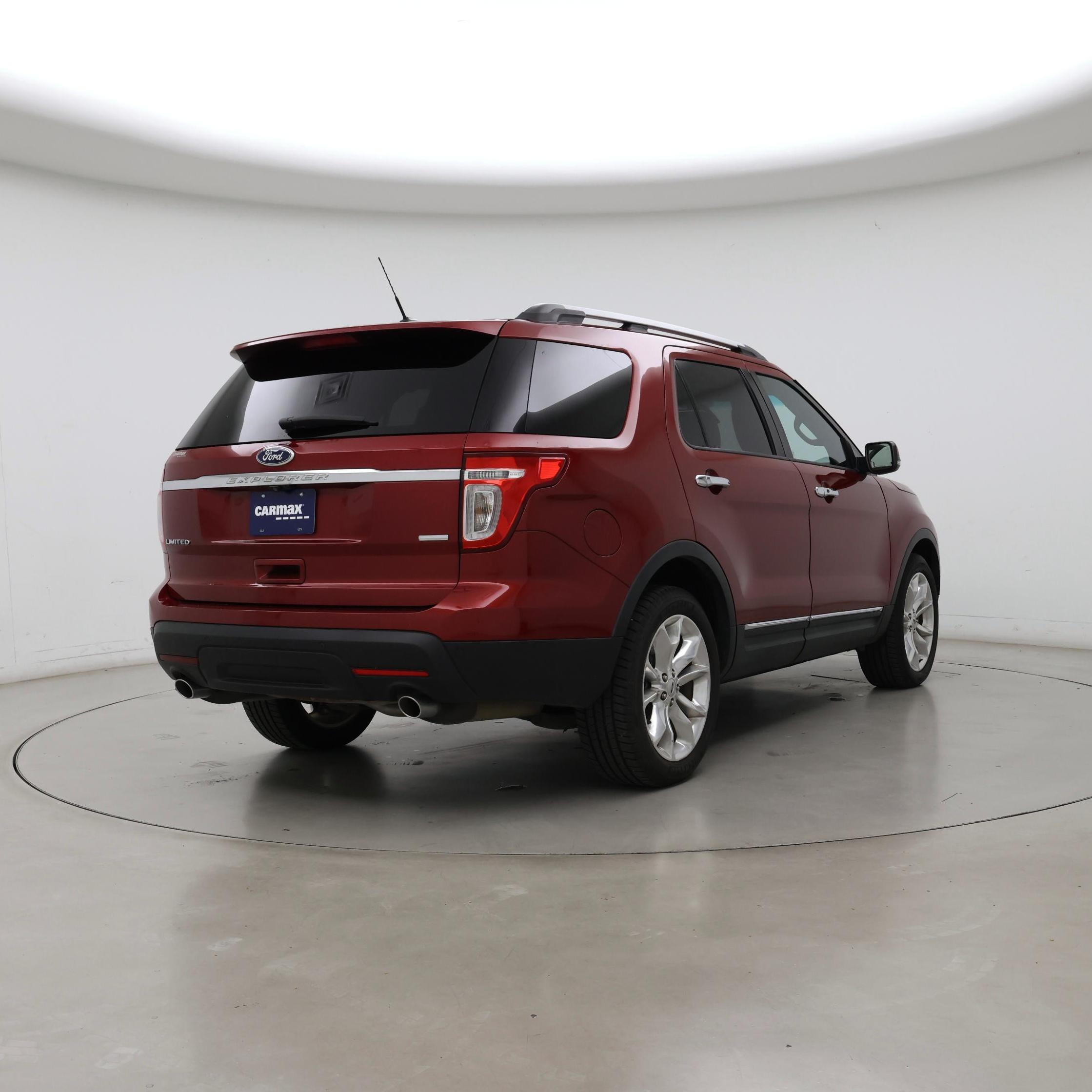 Thumbnail: 2015 Ford Explorer - 8