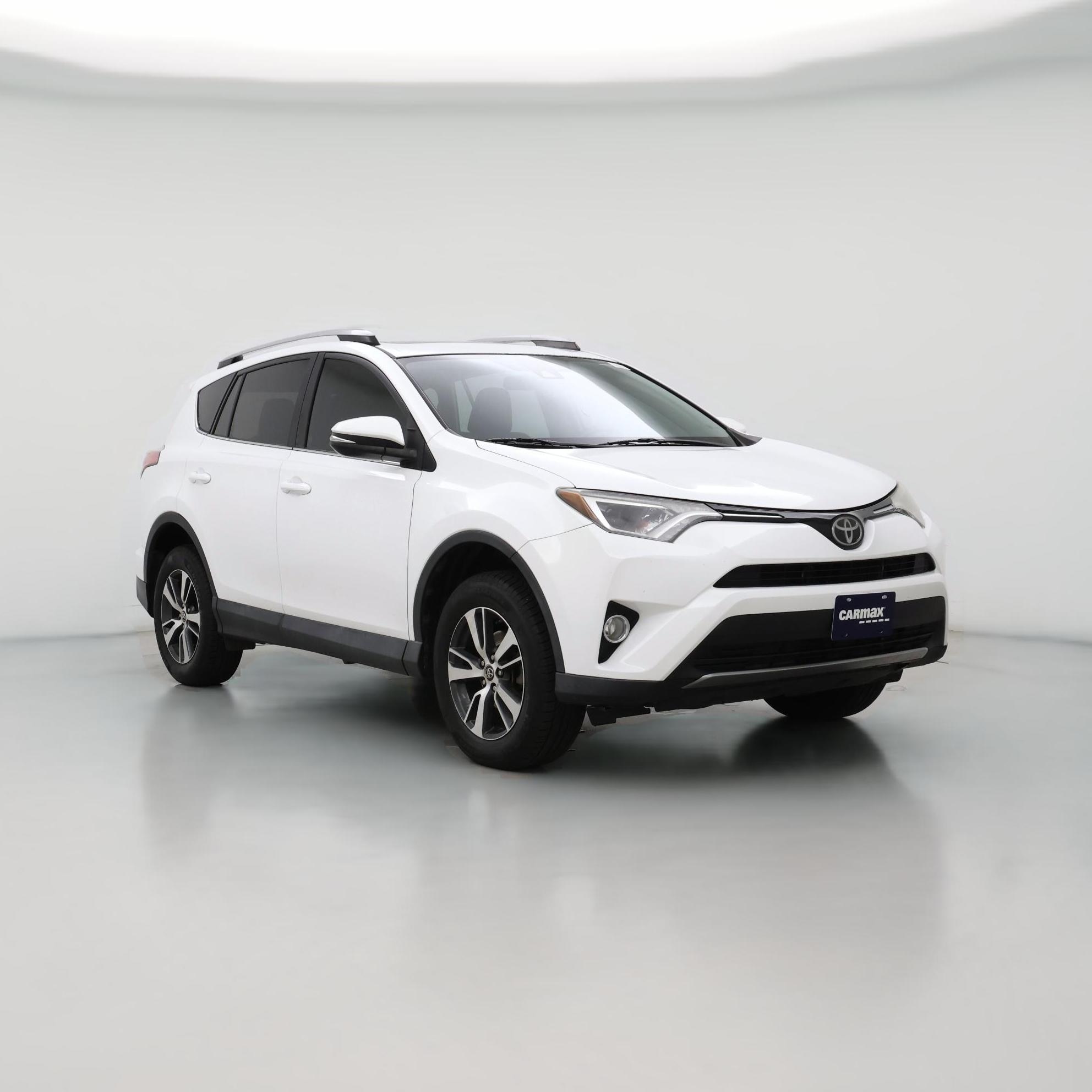 Thumbnail: 2018 Toyota RAV4 - 1