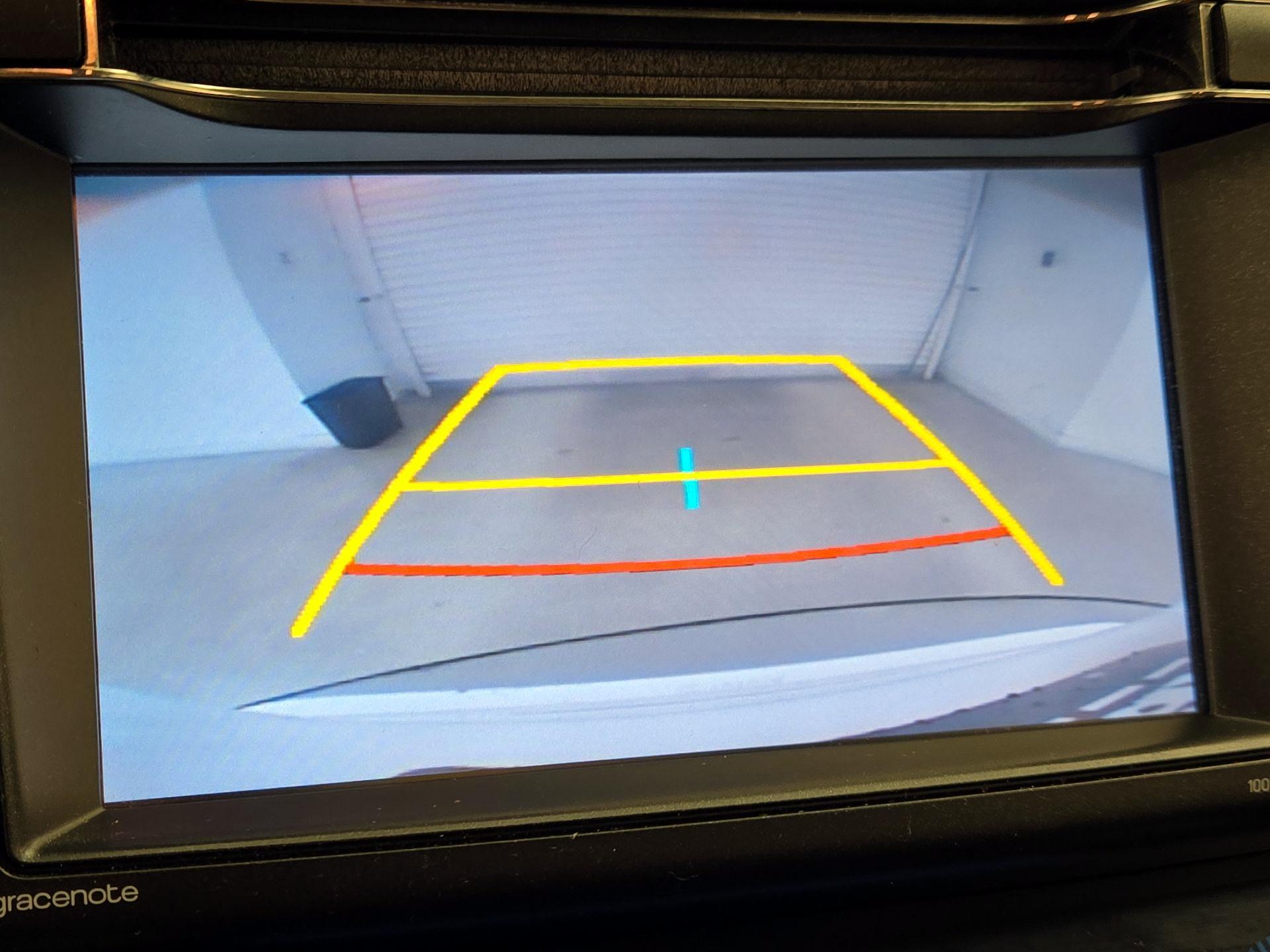 Thumbnail: 2018 Toyota RAV4 - 14