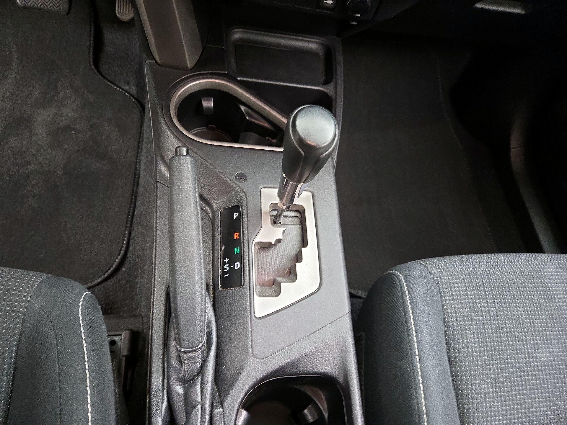 Thumbnail: 2018 Toyota RAV4 - 17