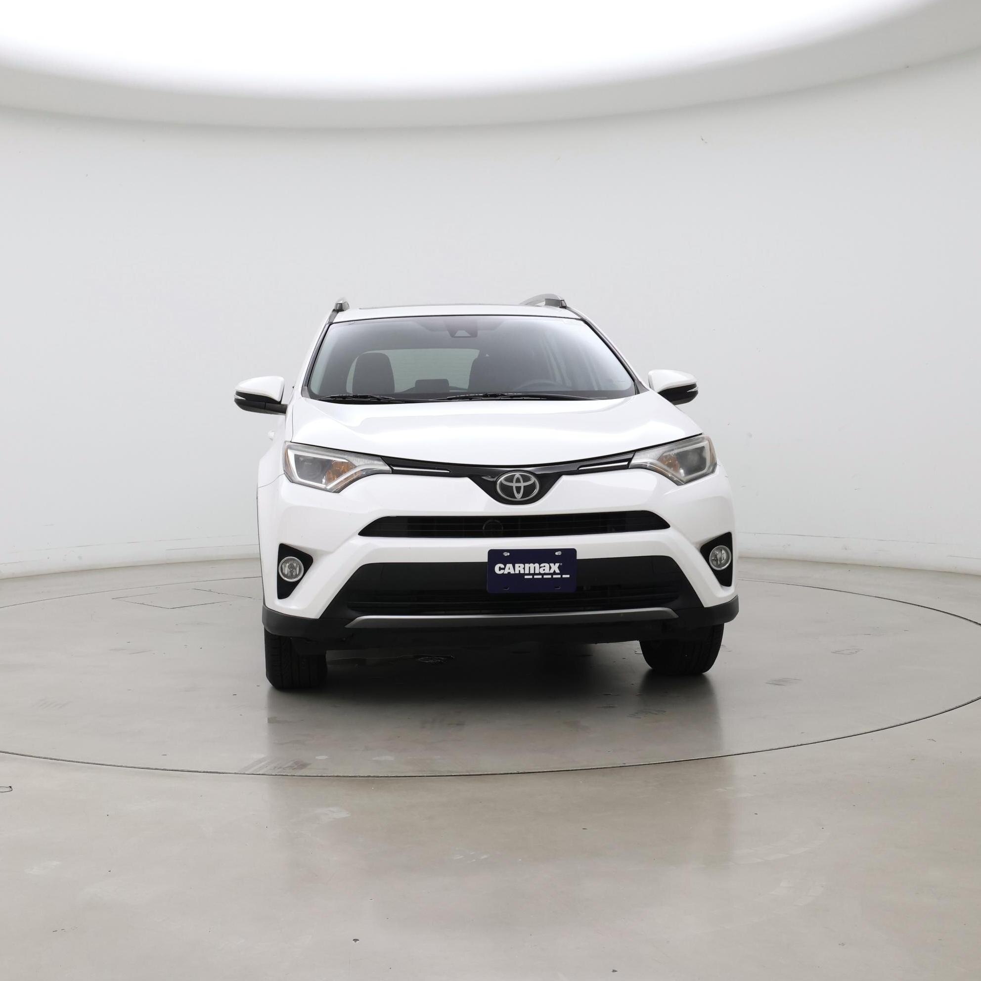 Thumbnail: 2018 Toyota RAV4 - 5