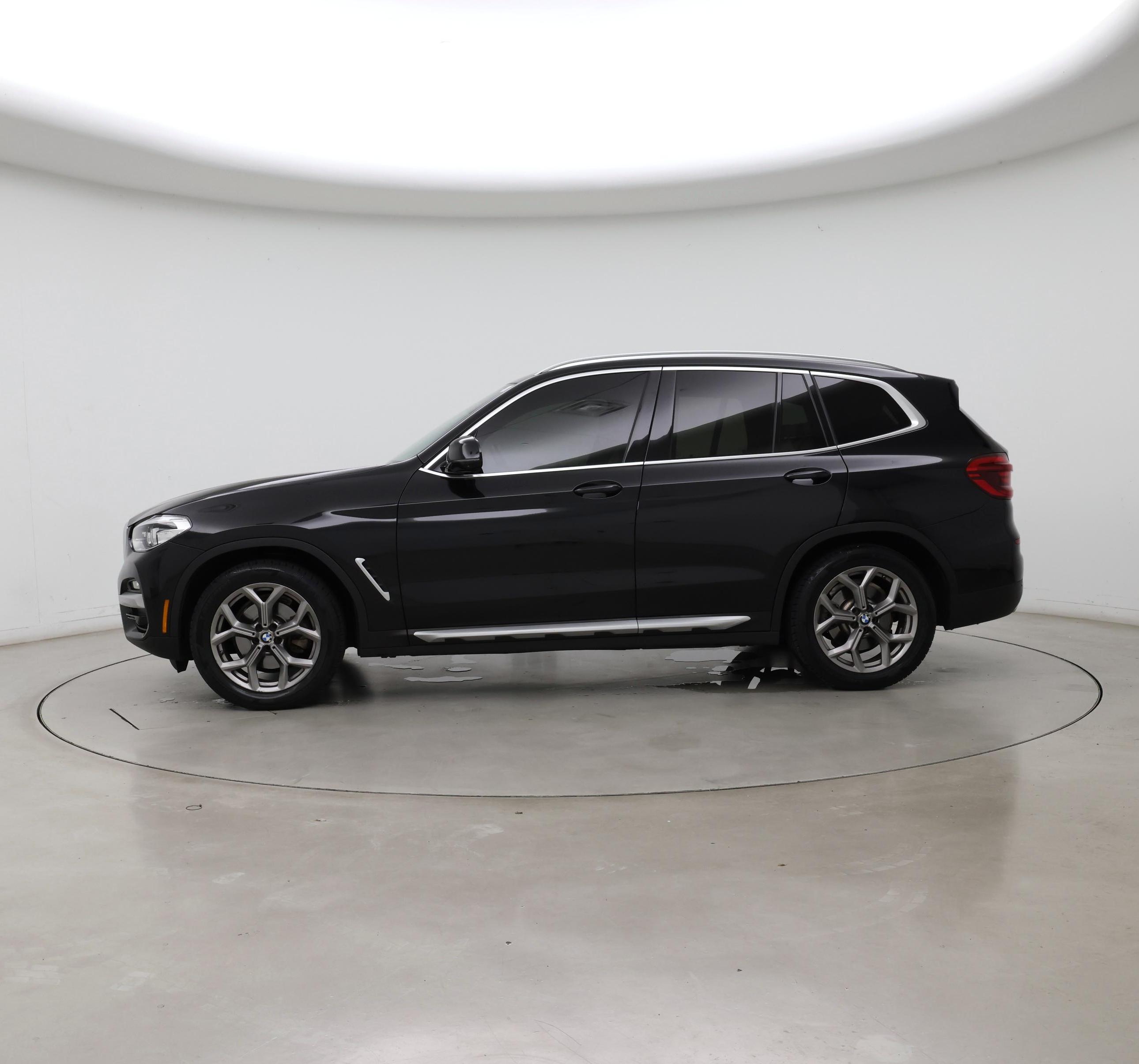 Thumbnail: 2021 BMW X3 - 3