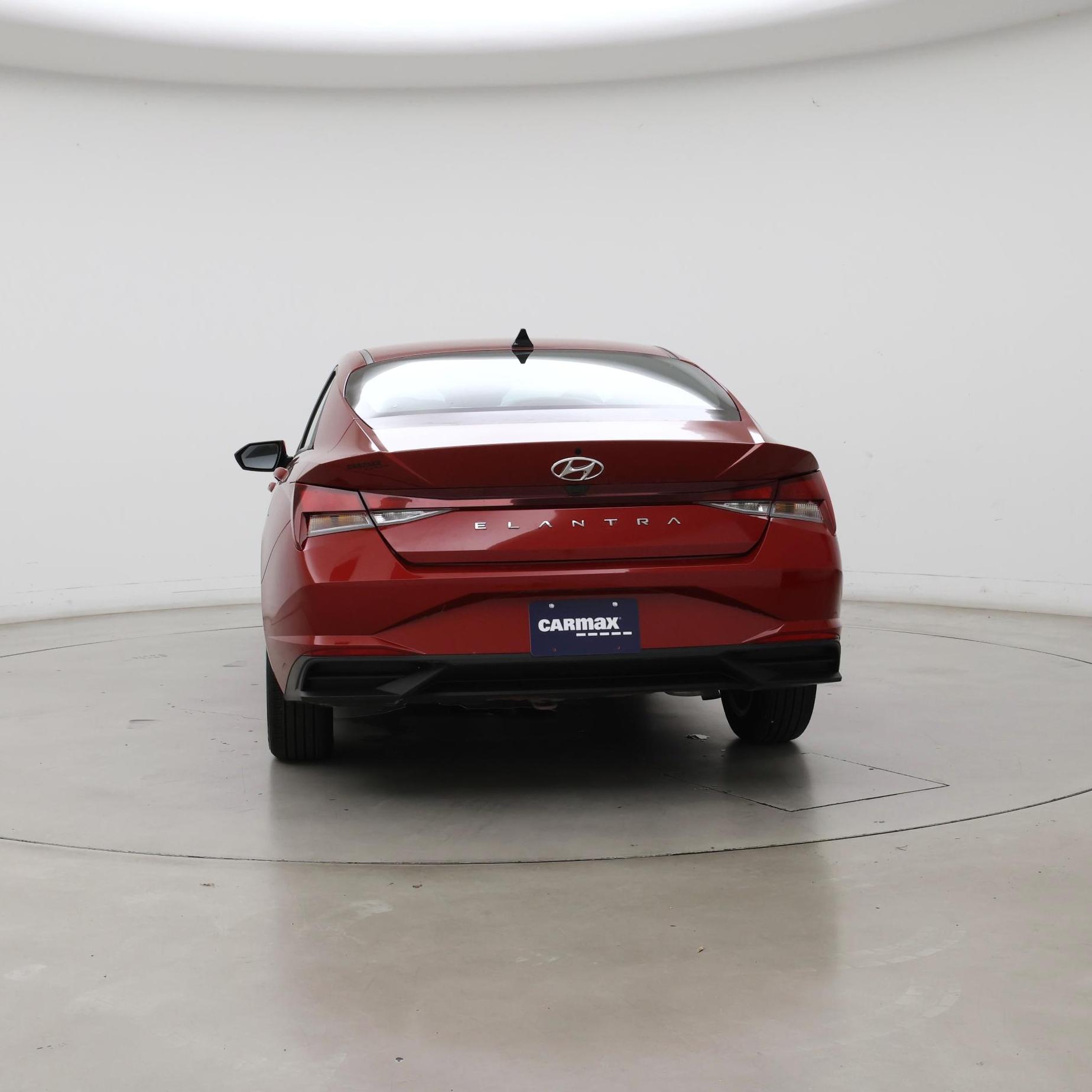 Thumbnail: 2023 Hyundai Elantra - 6