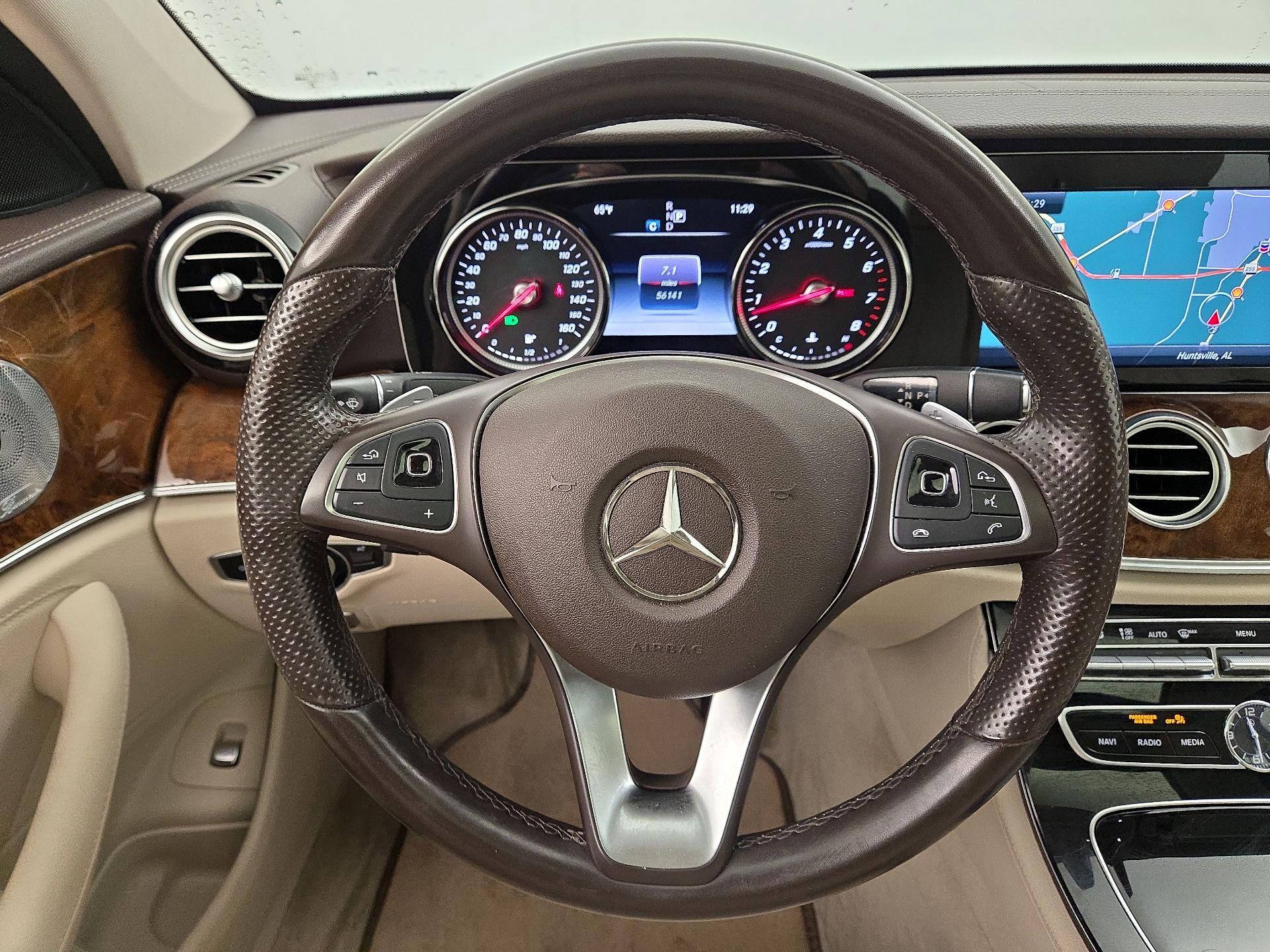 Thumbnail: 2018 Mercedes-Benz E-Class - 10