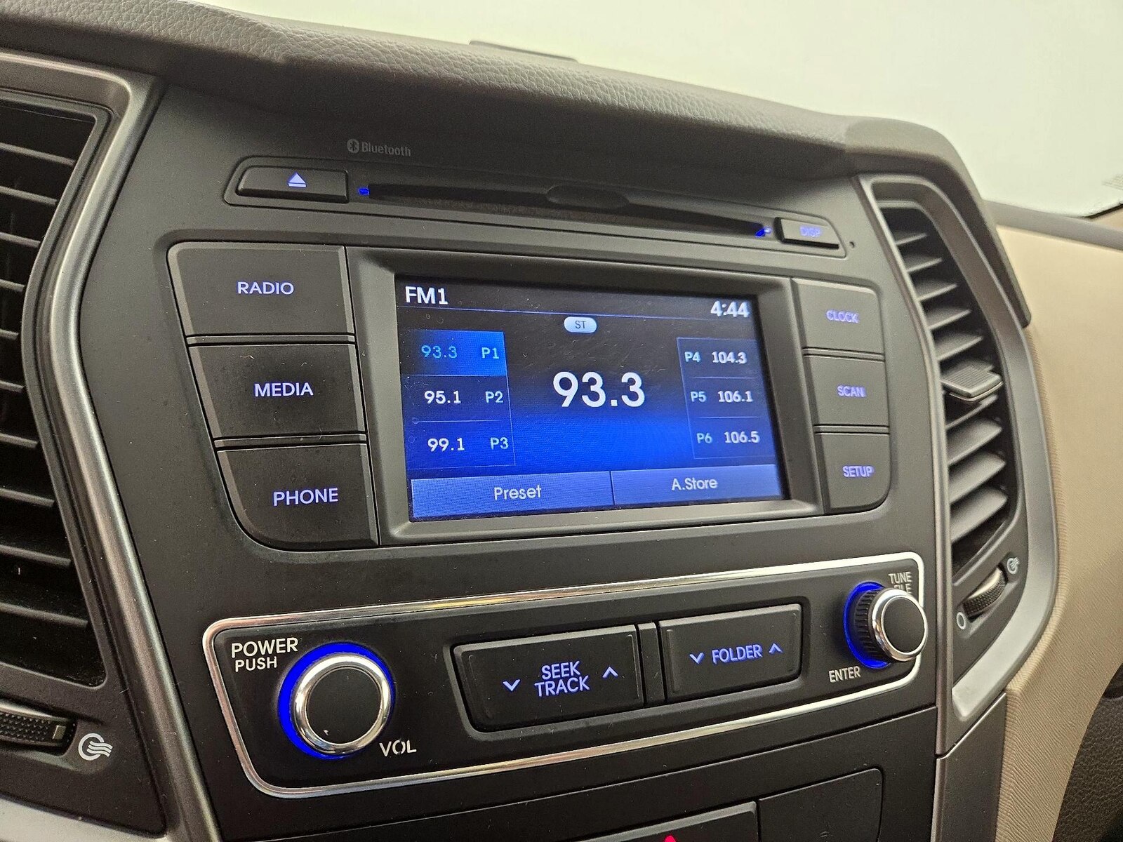 2018 Hyundai Santa Fe Sport - Photo 16