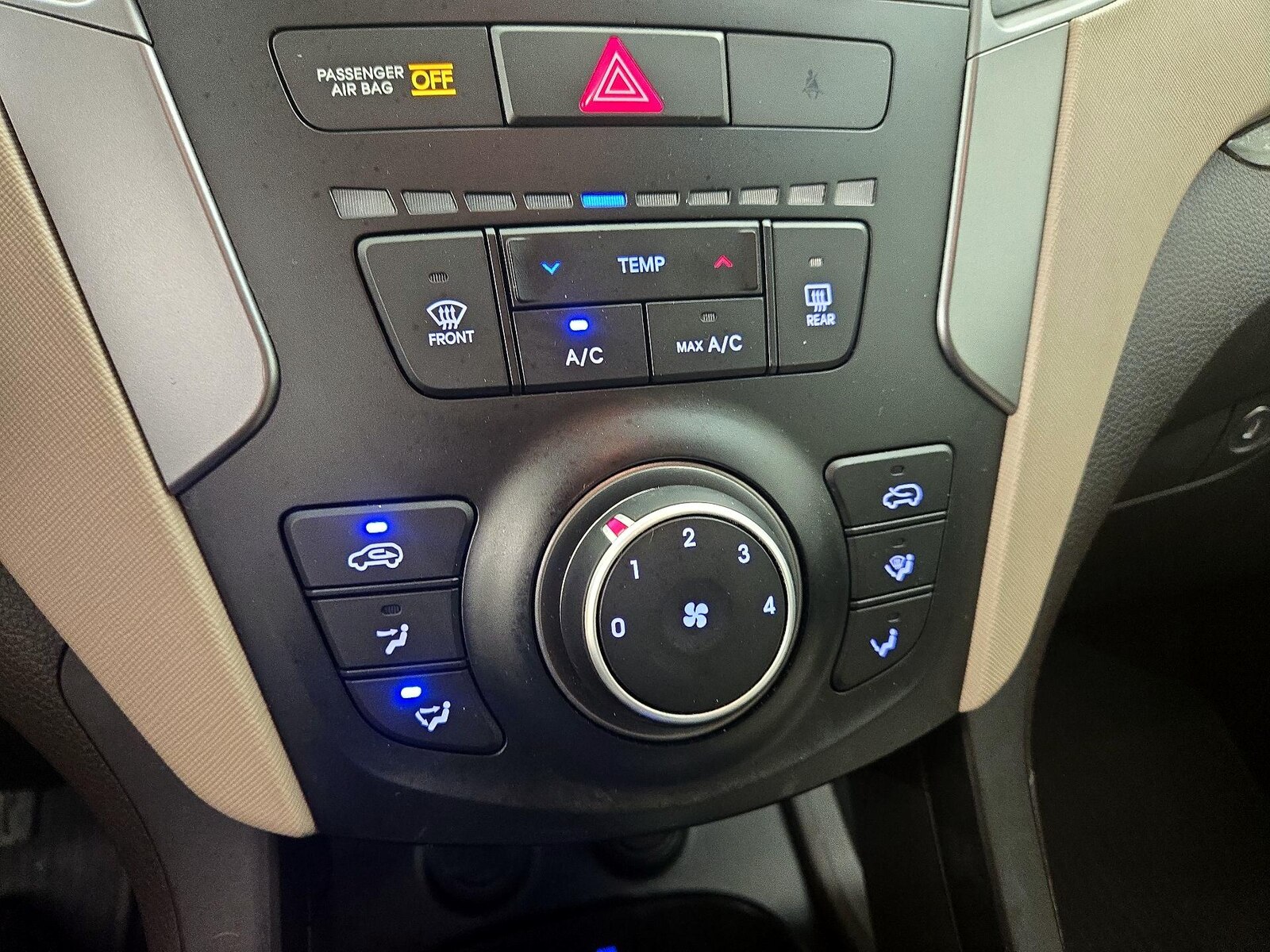 2018 Hyundai Santa Fe Sport - Photo 17