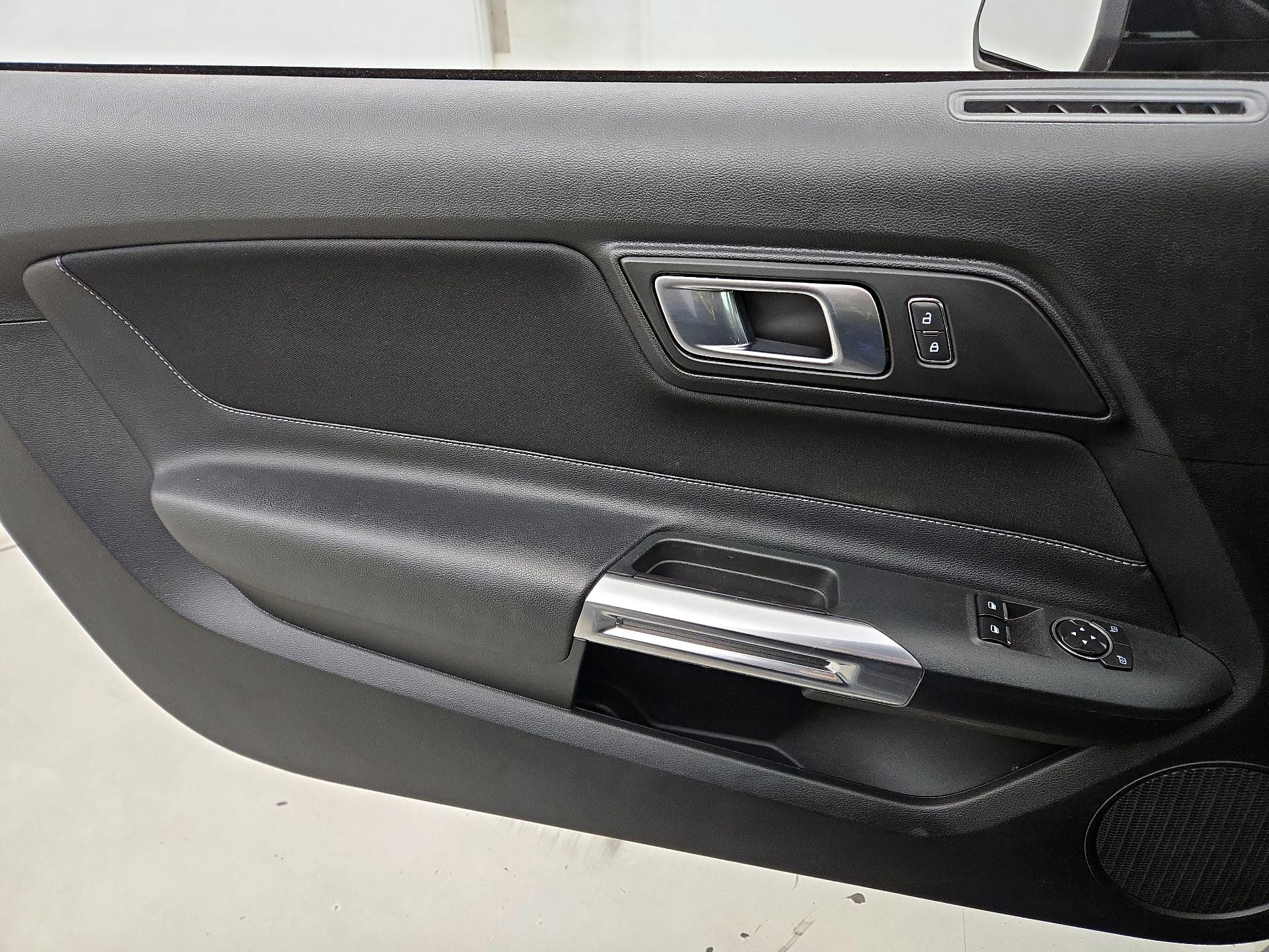 Thumbnail: 2021 Ford Mustang - 12