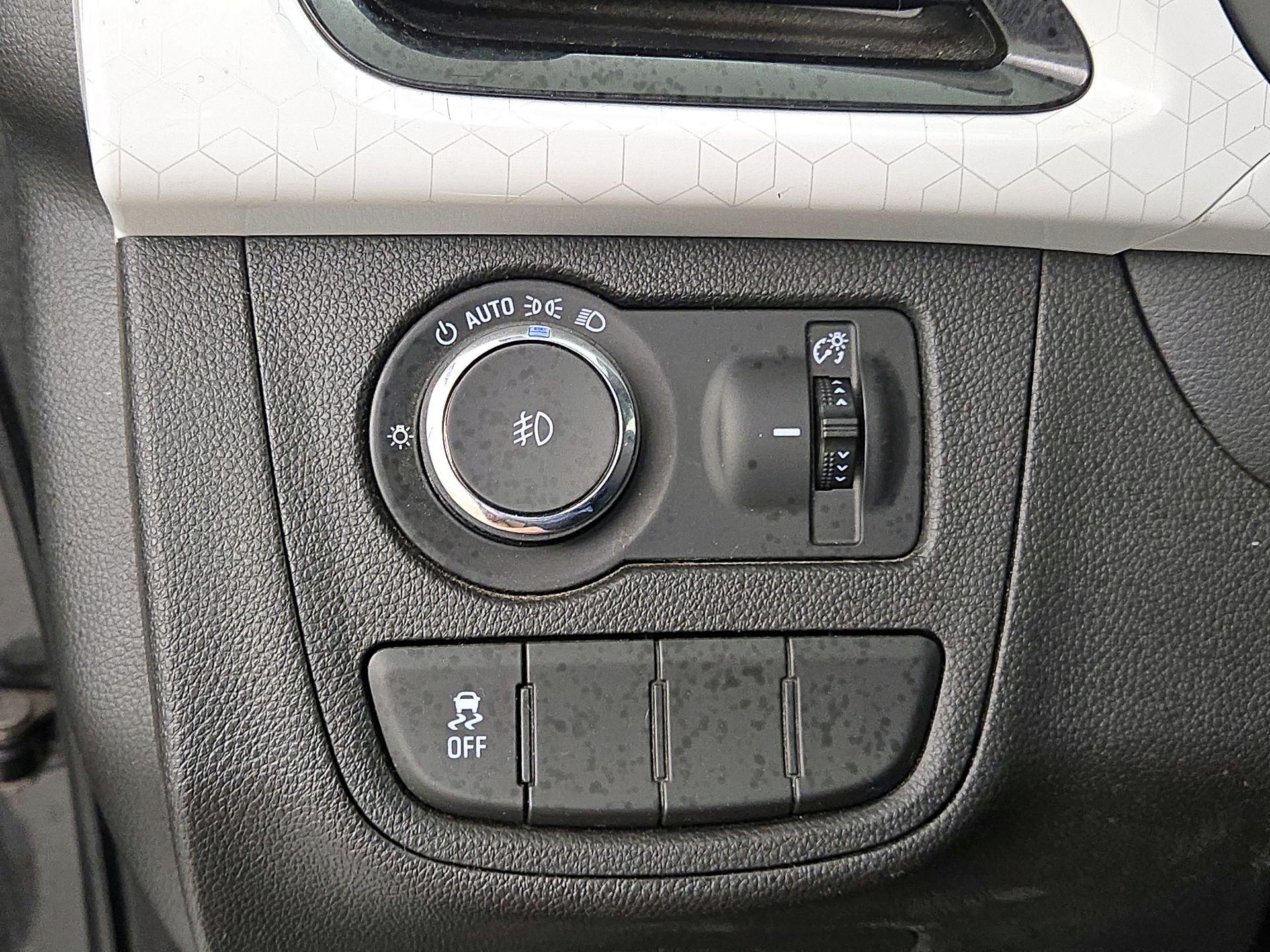 Thumbnail: 2017 Chevrolet Spark - 13