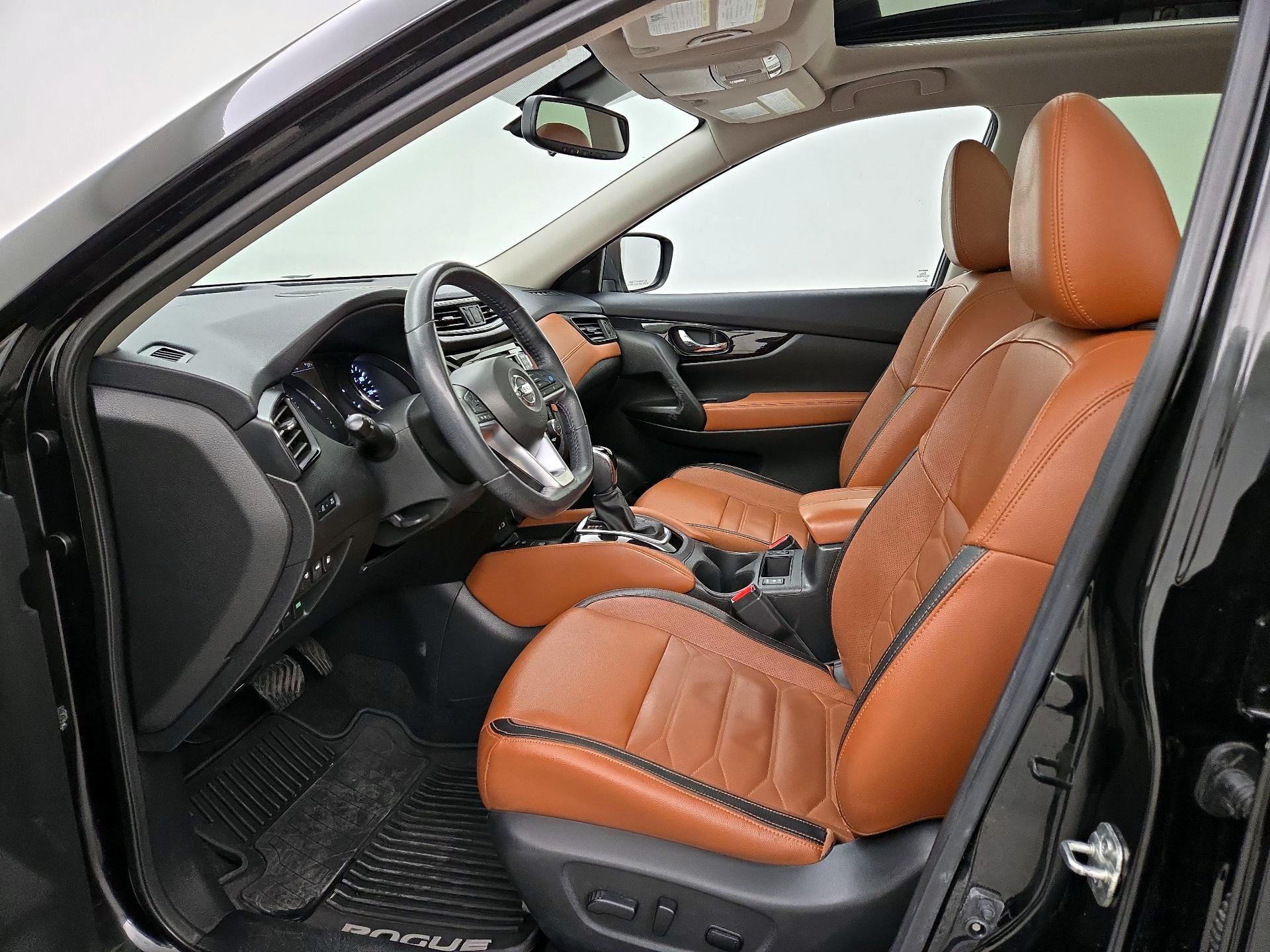 Thumbnail: 2019 Nissan Rogue - 11