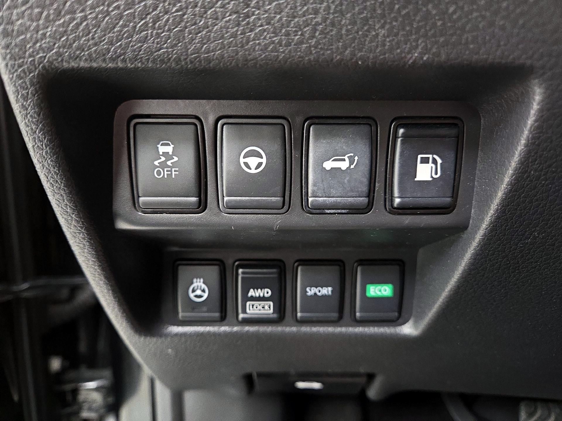 Thumbnail: 2019 Nissan Rogue - 13