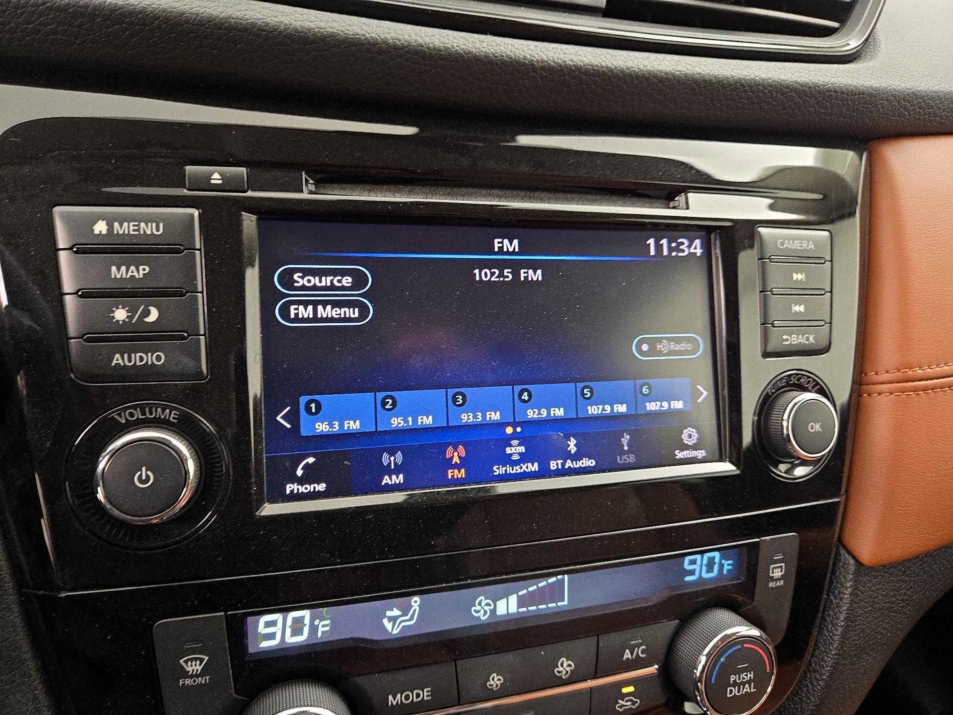 Thumbnail: 2019 Nissan Rogue - 16