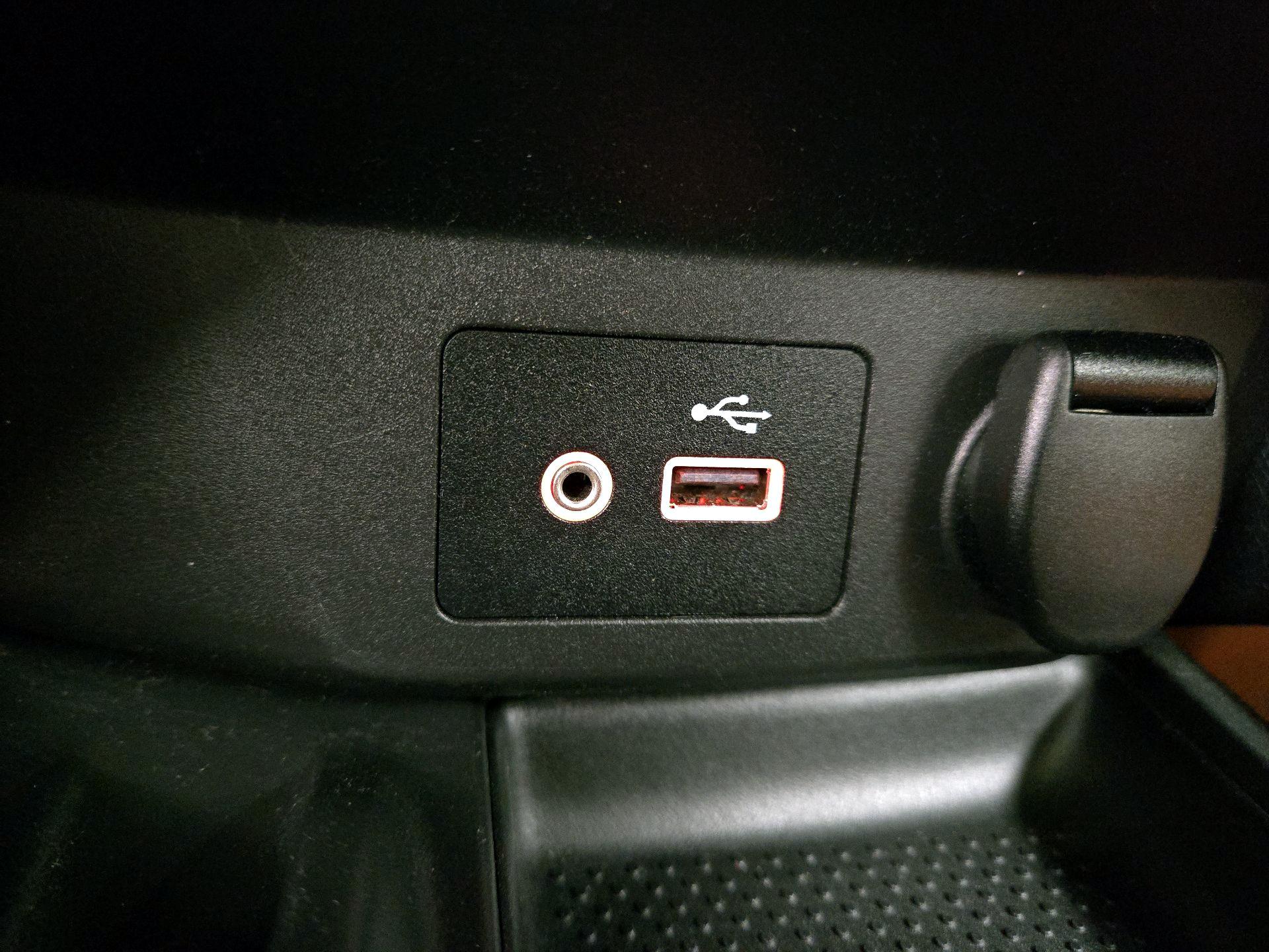 Thumbnail: 2019 Nissan Rogue - 19